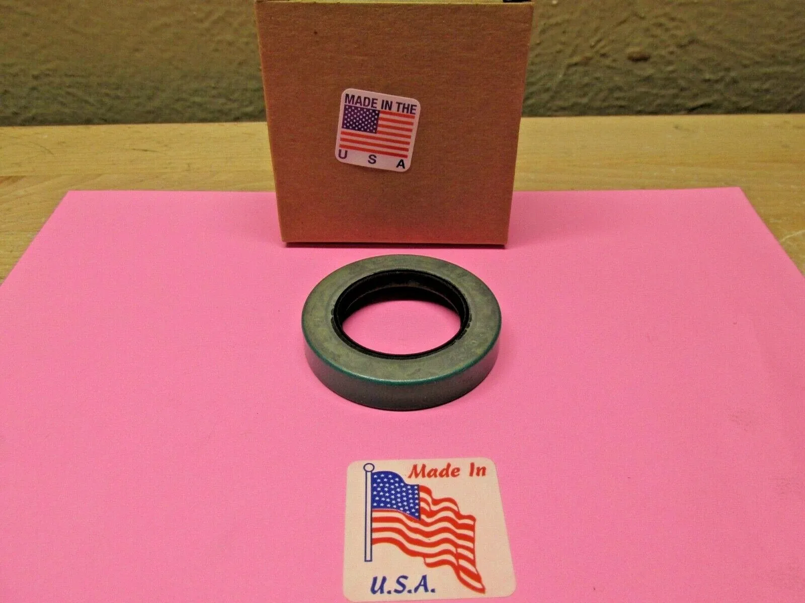 1951 - 1956 HUDSON HYDRAMATIC TRANSMISSION TAIL SHAFT REAR HOUSING SEAL NEW 7037