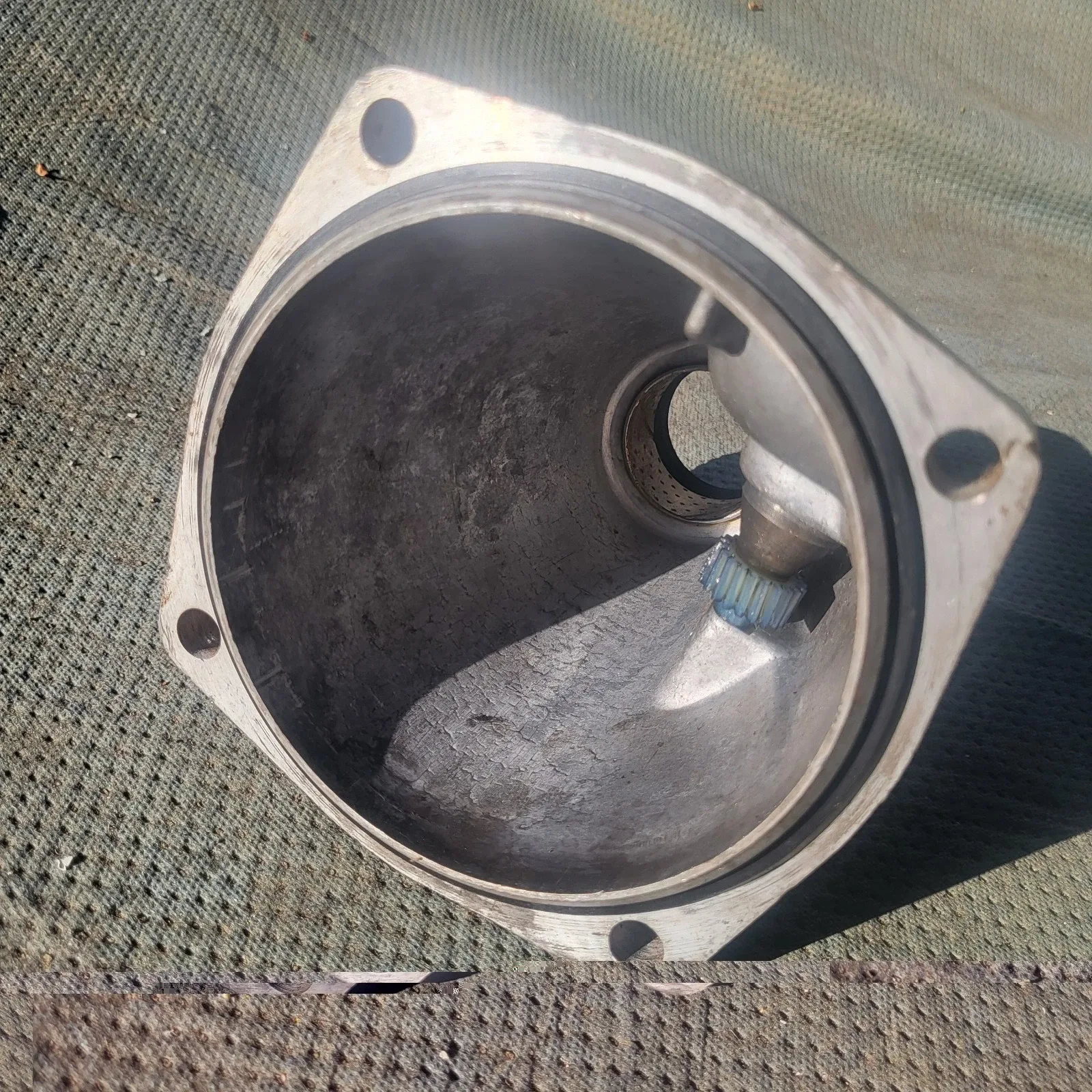 GM  TH350 AUTOMATIC TRANSMISSION TAIL HOUSING 6" TALL 7/8" SPEEDO HOLE  6261108 image 3