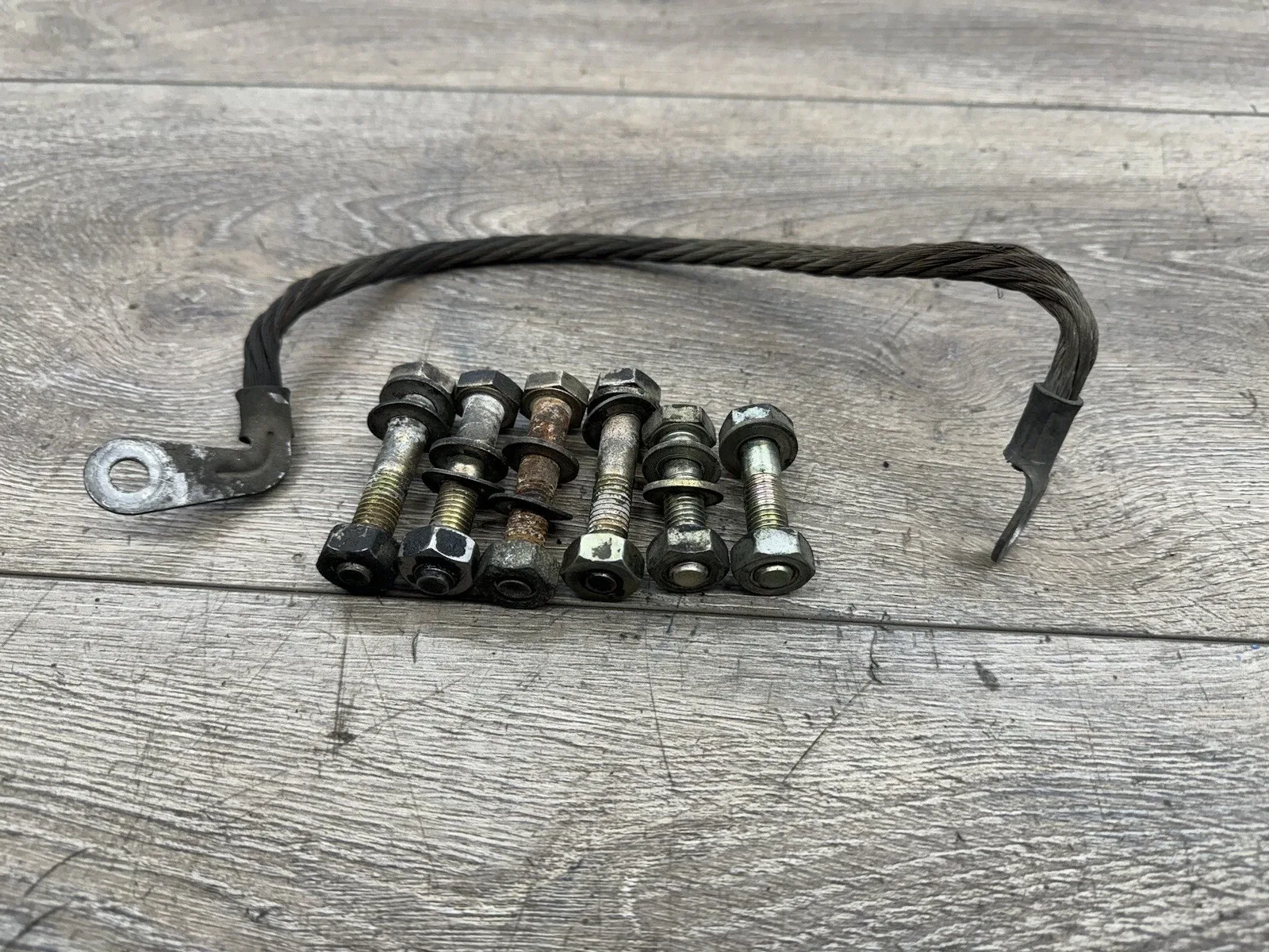 93-99 W140 S500 Coupe Mercedes-Benz Automatic Transmission Bell Housing Bolts image 2