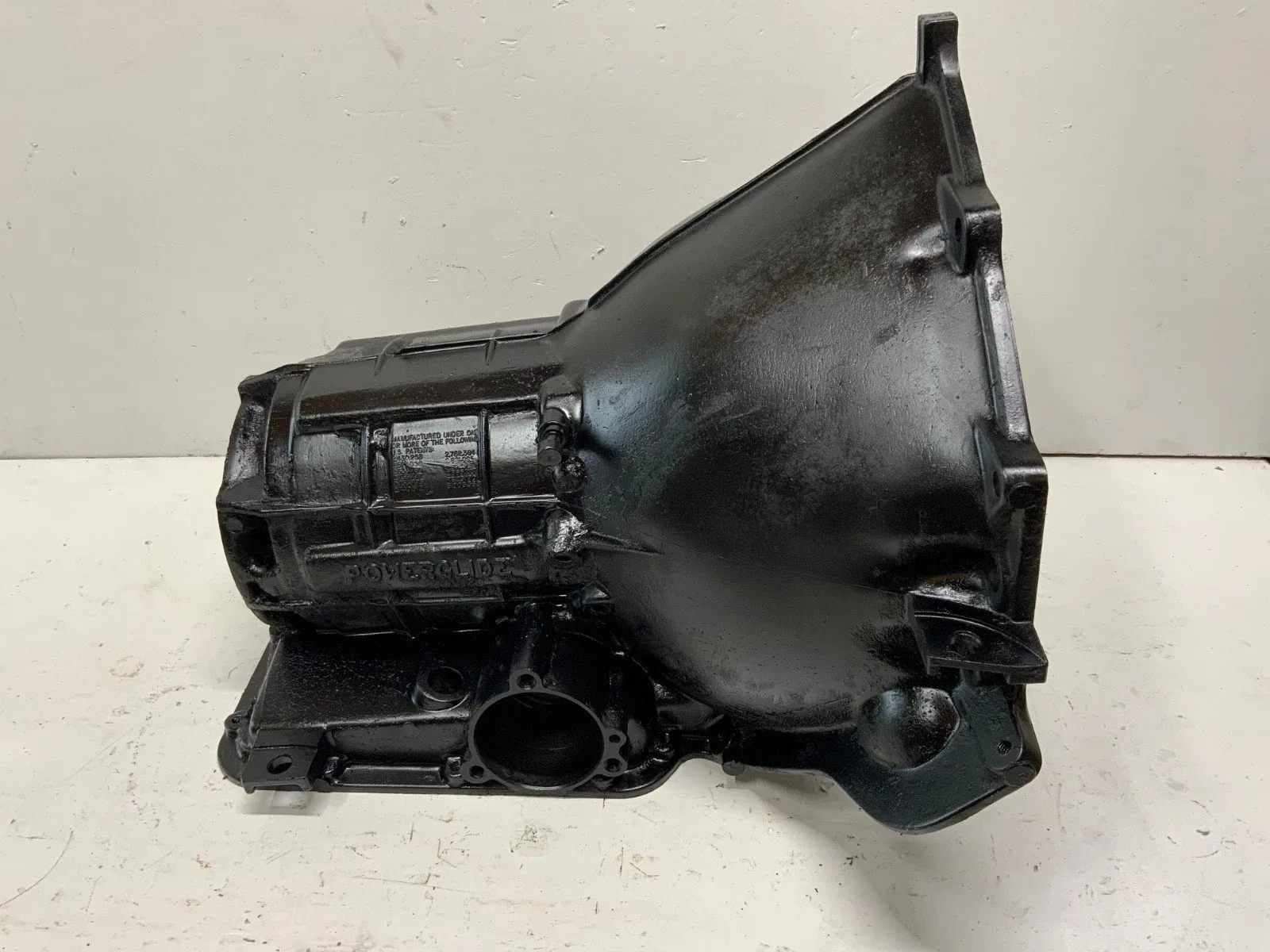 POWERGLIDE AUTOMATIC TRANSMISSION EMPTY MAIN HOUSING CASE ALUMINUM CHEVROLET