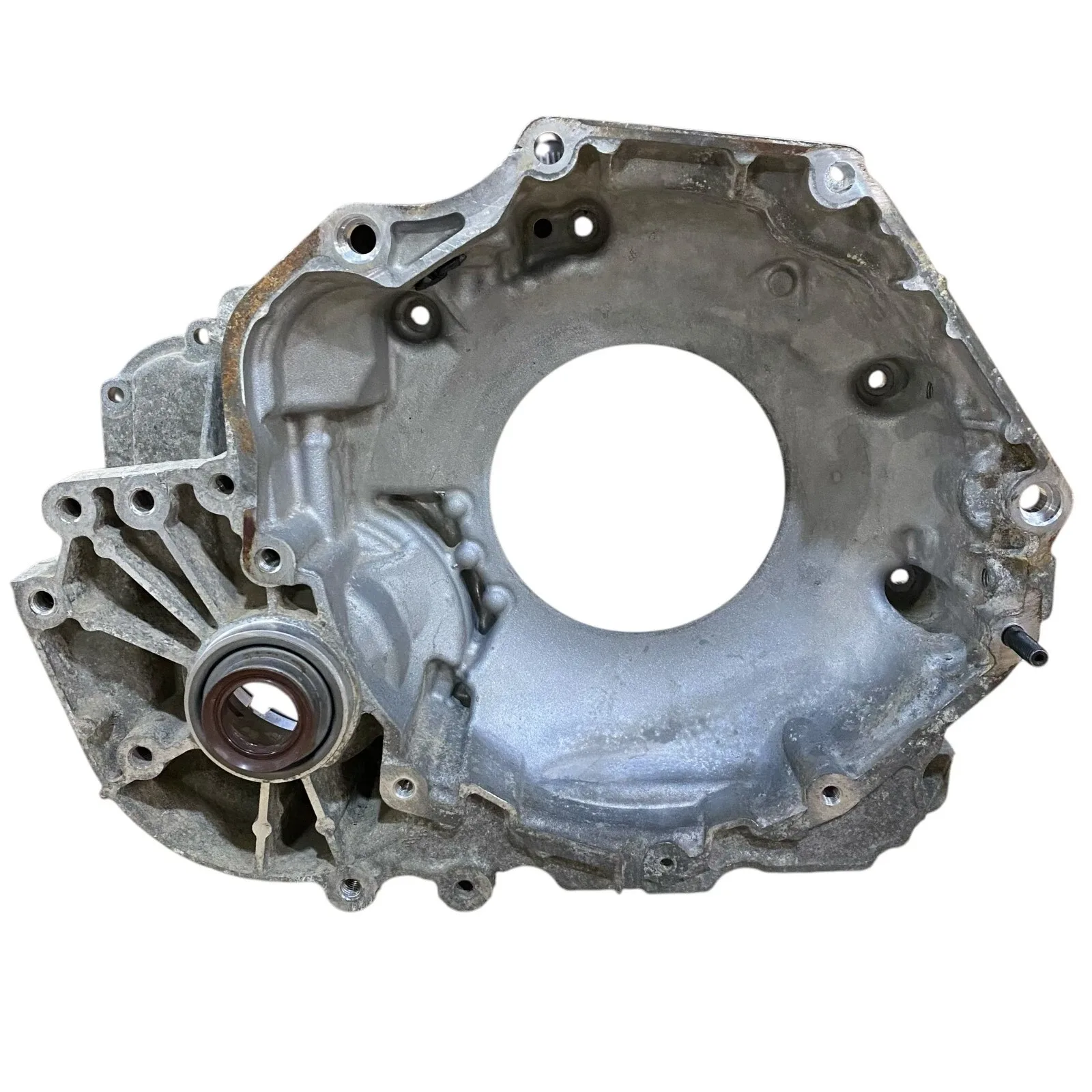 6T40 6T45 GMC Front Cover Bell Housing Casting # 24262945 OEM USED image 2