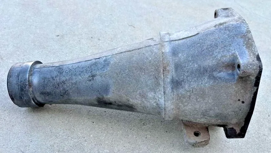 FORD THUNDERBIRD C6AP-7A040-A TRANSMISSION EXTENSION TAIL HOUSING 1966-1969 OEM