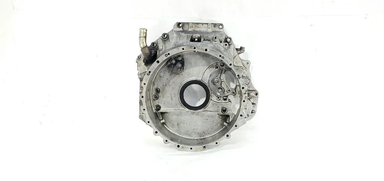 2002 ISUZU FTR OEM Bell Housing 7.8L Automatic image 2