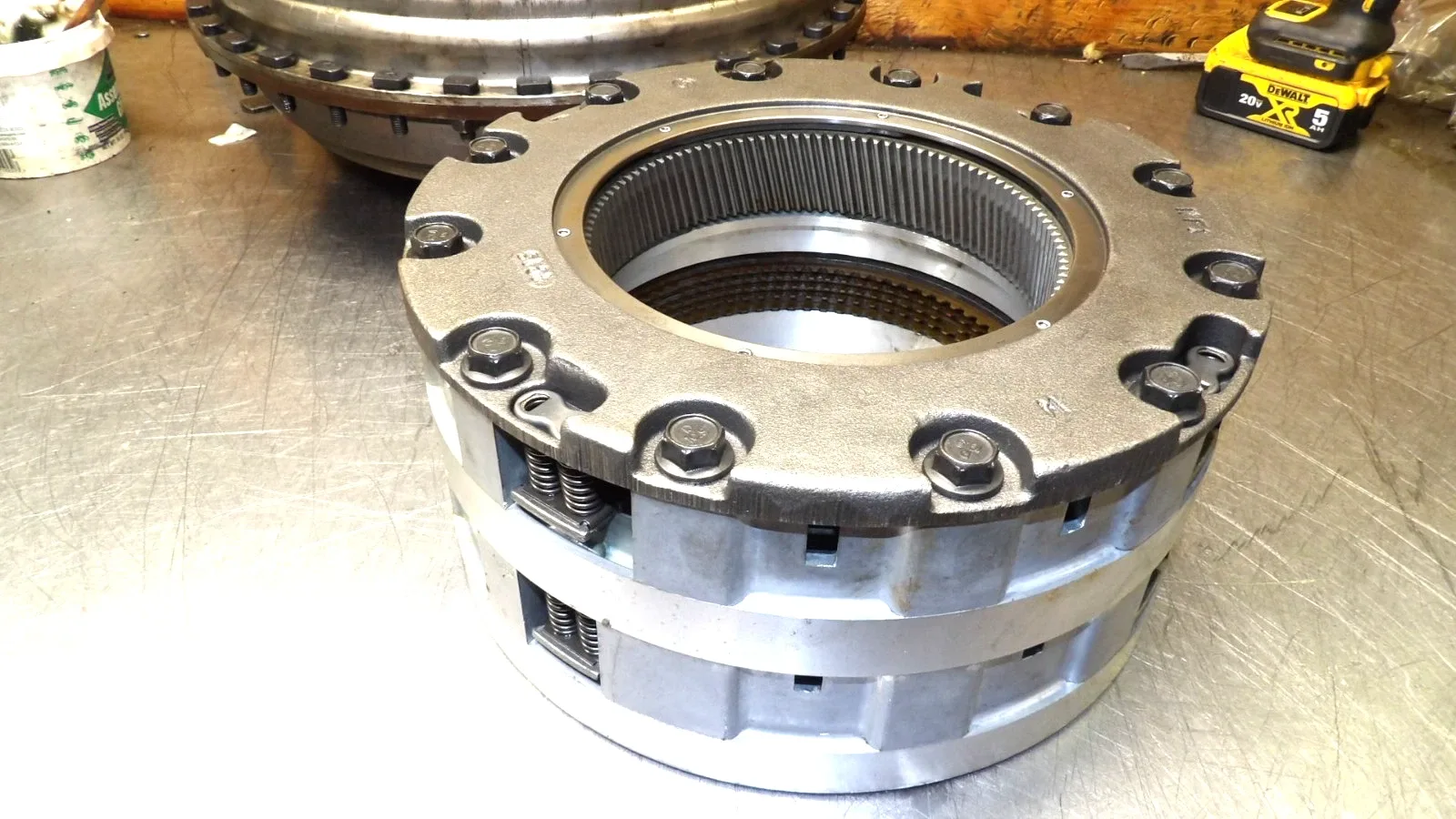 Allison   MD 3000 MH   Automatic Transmission  "  Main Housing  "  Very Good image 2