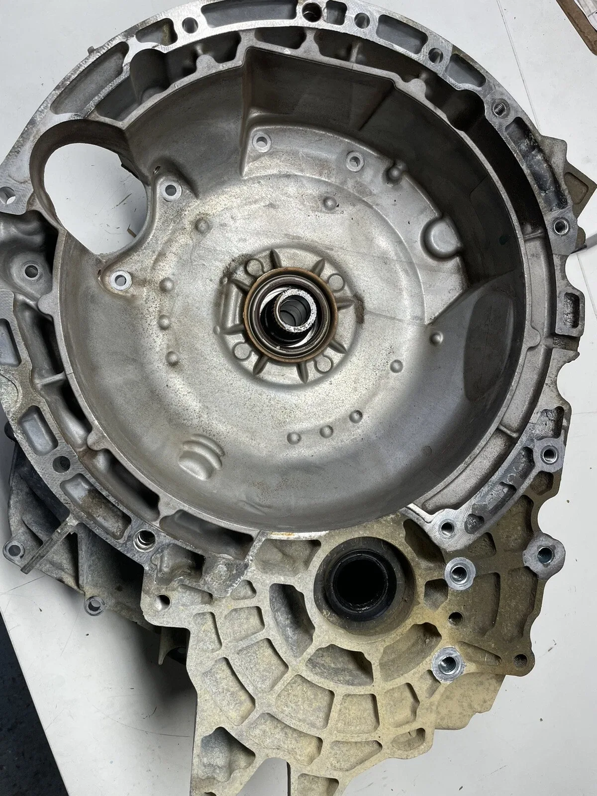 2015 Ford Flex Transmission Bell Housing 3.6L image 4