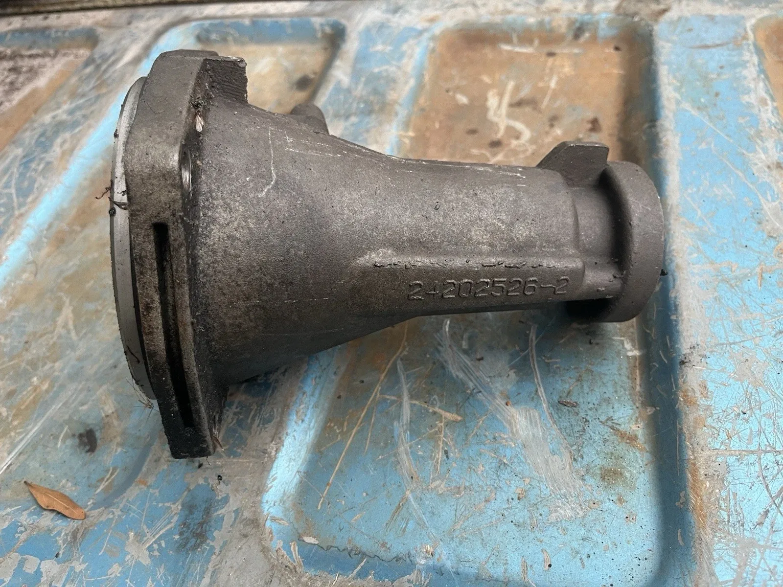 Chevy 4L60E transmission tail housing, 24202526, Chevrolet 2wd Truck image 2
