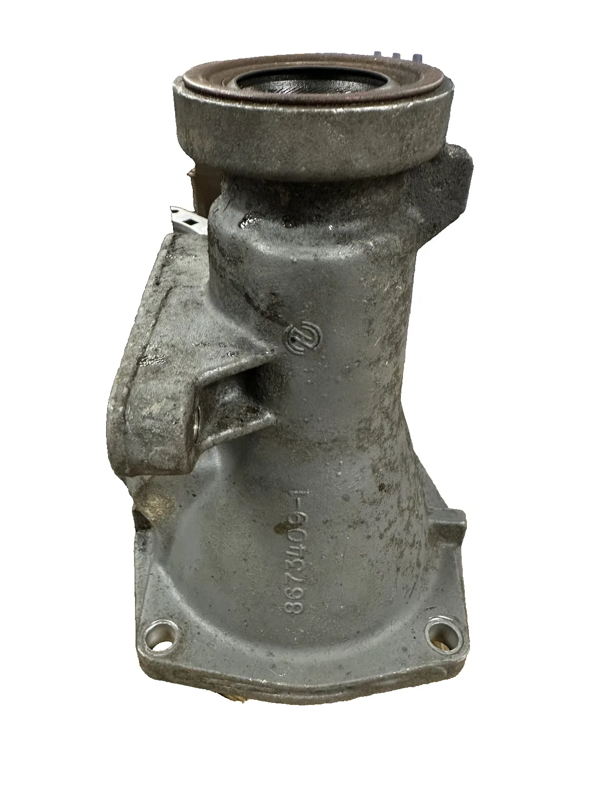 GM TH700-R4 / 4L60E CHEVY IMPALA EXTENSION HOUSING, 2WD CASTING # 8673409 image 3