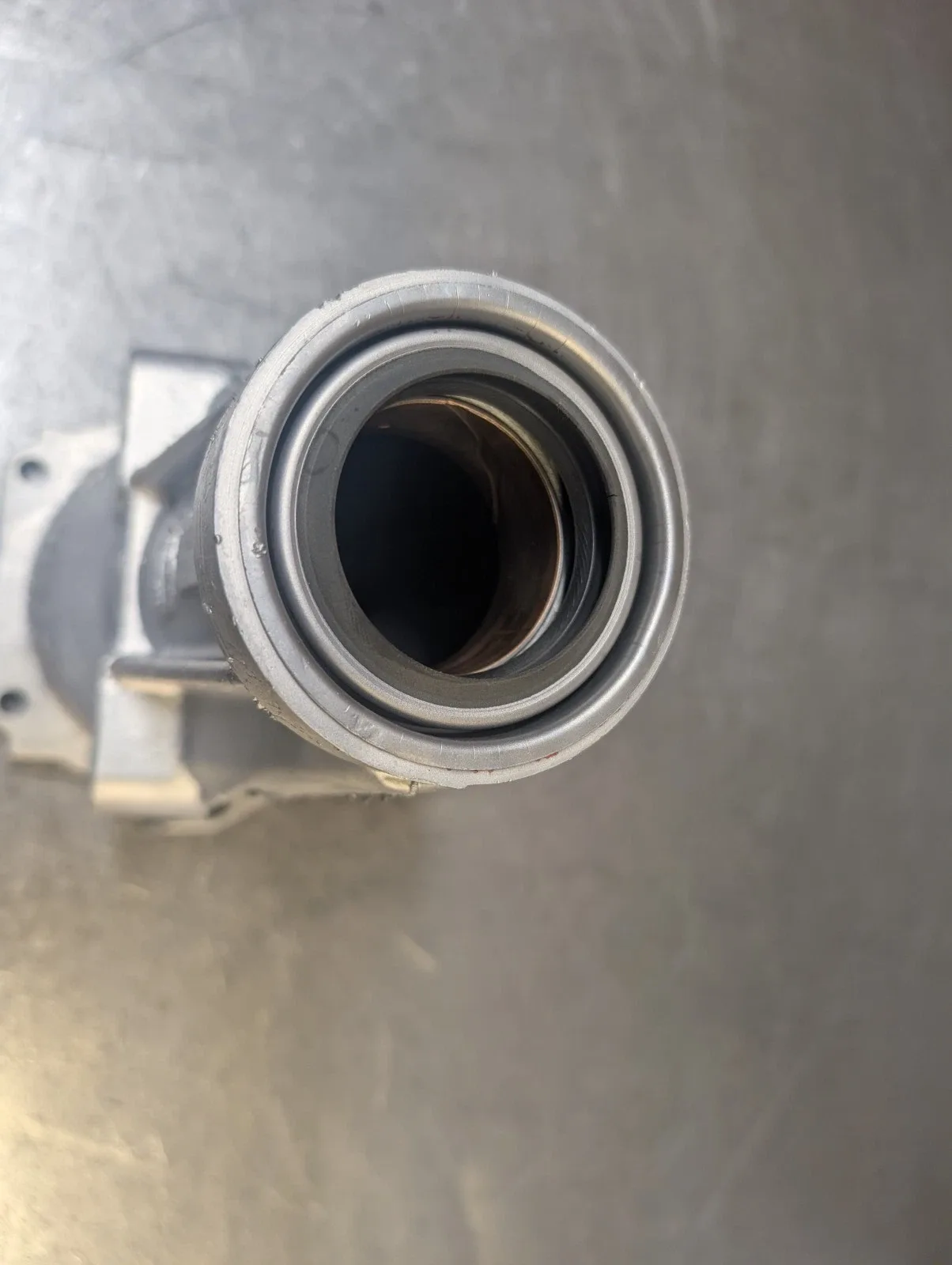 th400 tail housing D 8626142 9.5 inches image 4