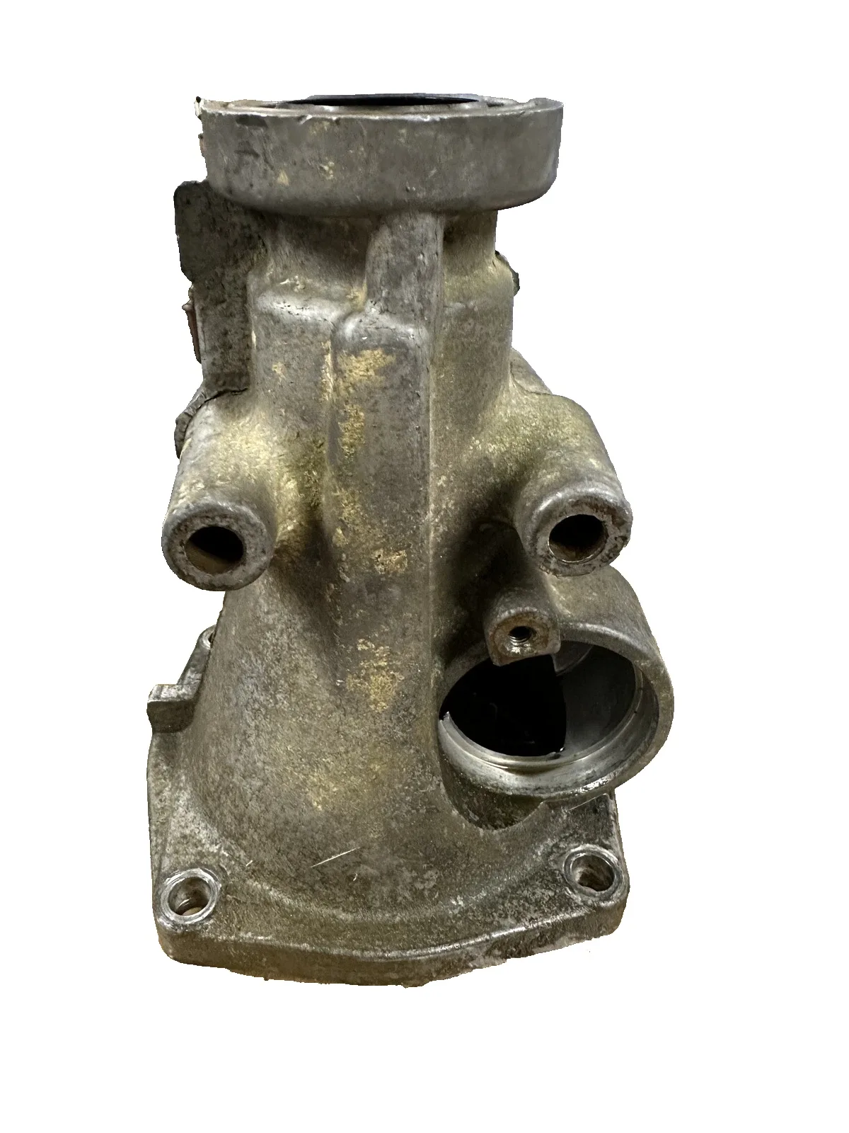 GM 700R4 / 4L60E TRANSMISSION TAIL HOUSING 1982-95 CAMARO FIREBIRD 8642684