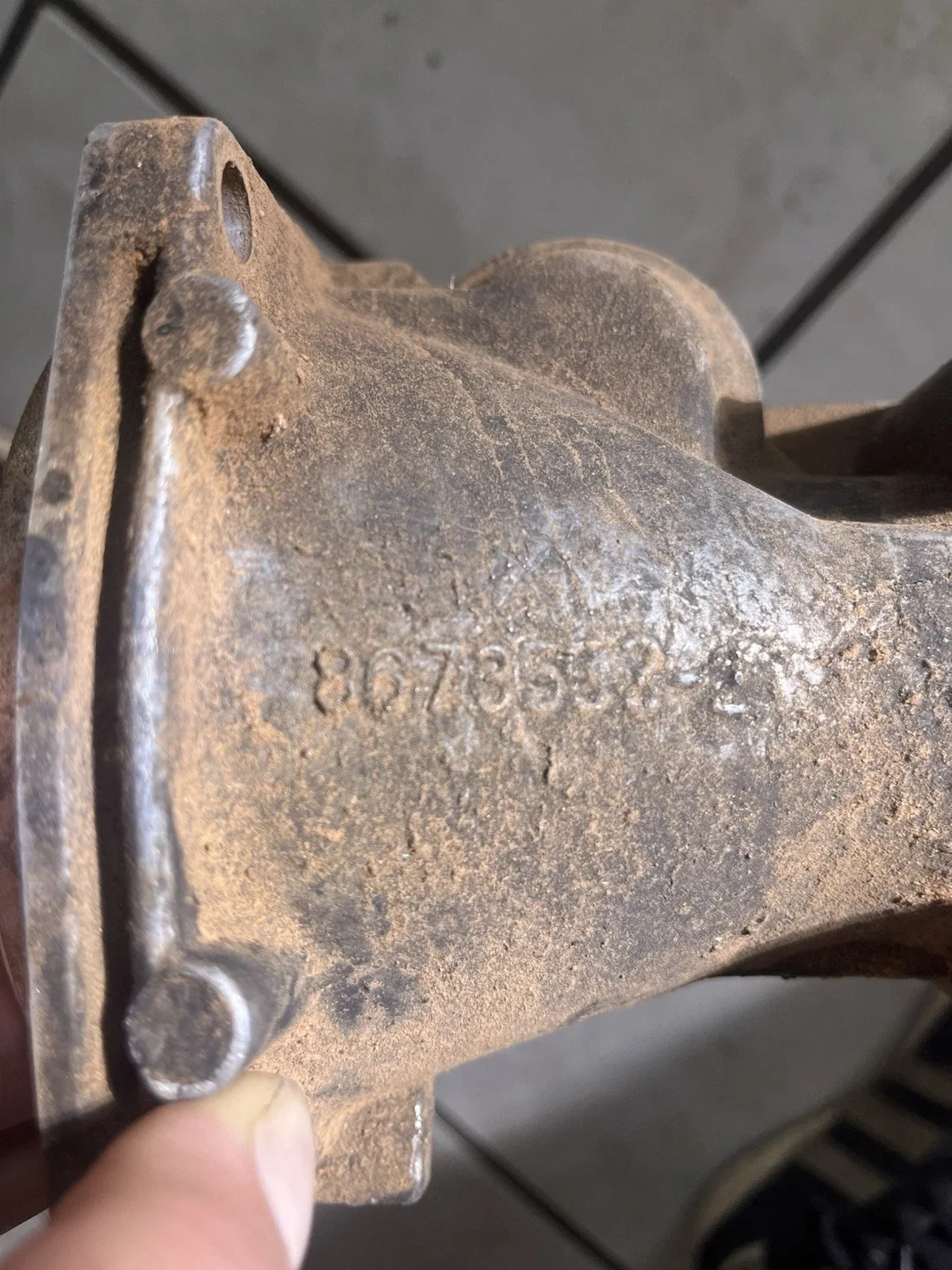 83-92  Camaro Firebird Automatic 700R4 Transmission Tail Shaft Housing image 4