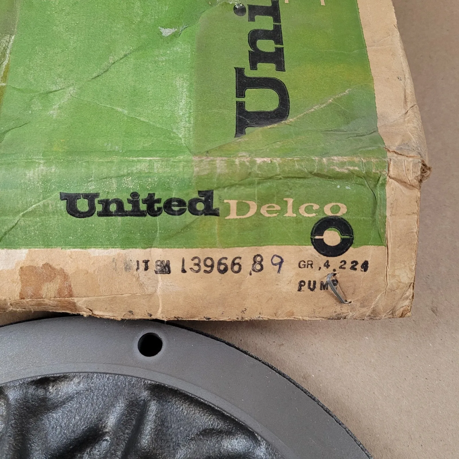 New GM 1396689 Transmission Pump Cover 1967 1968 1969 Camaro Corvette Firebird image 2