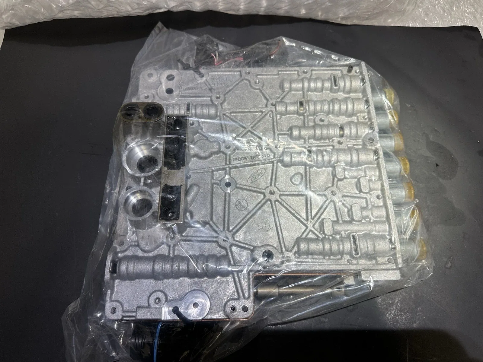 6R140 VALVE BODY W/SOLENOIDS NEW HARNESS RFFC3P-7A101-EB RFFC3P-7A902-EB 10-13 image 2