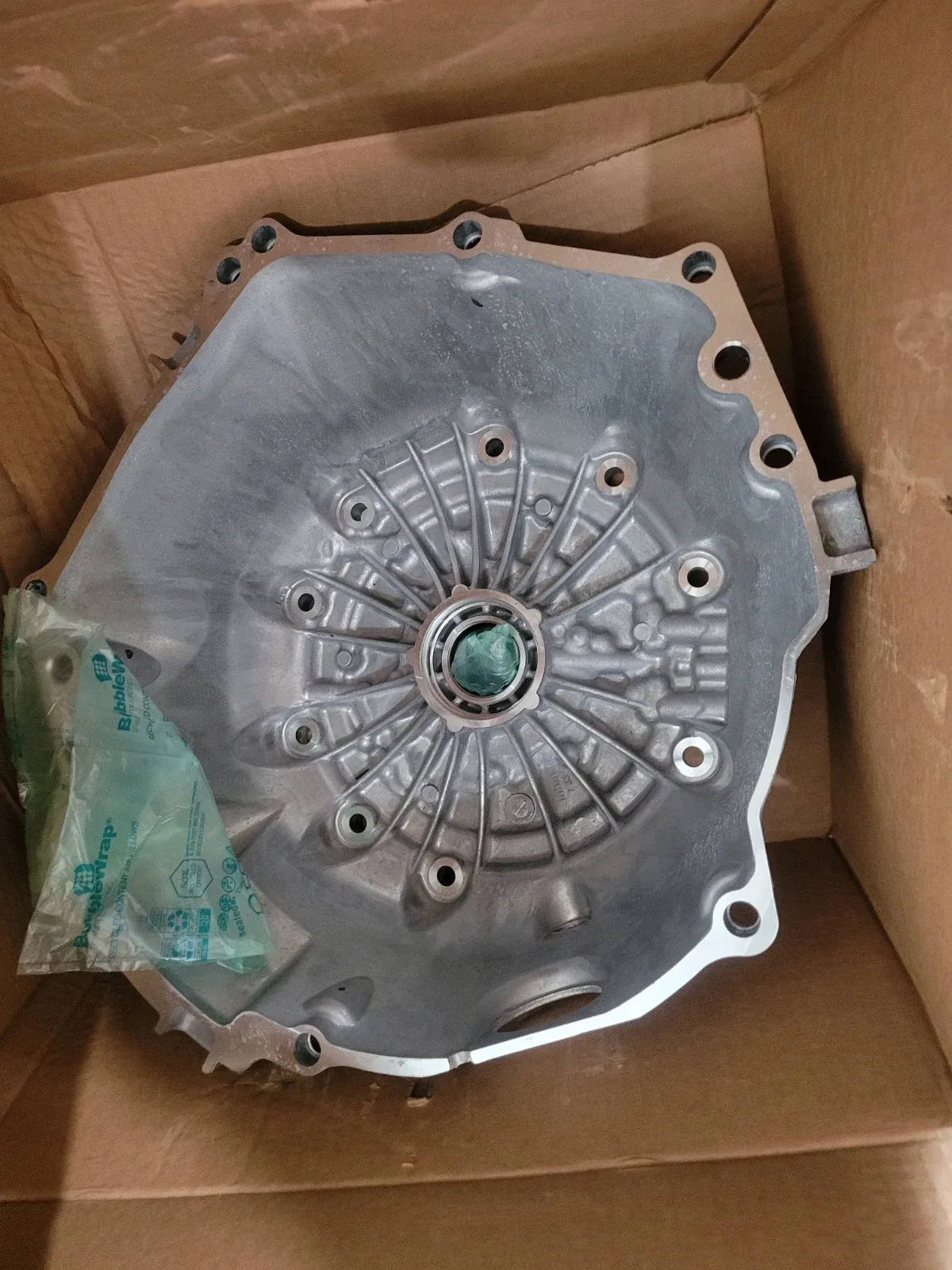 GM 24248031  Transmission Bell Housing For 6L80, 6L90 6-Speed Transmissions image 4