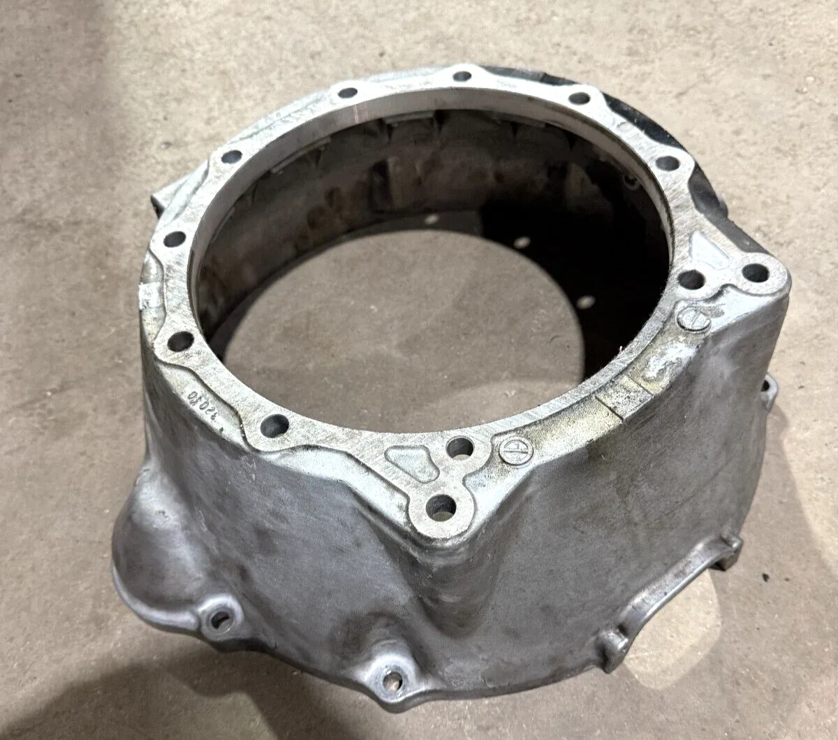 19-24 RAM 3500 2500 TRANSMISSION BELL HOUSING CASTING OEM