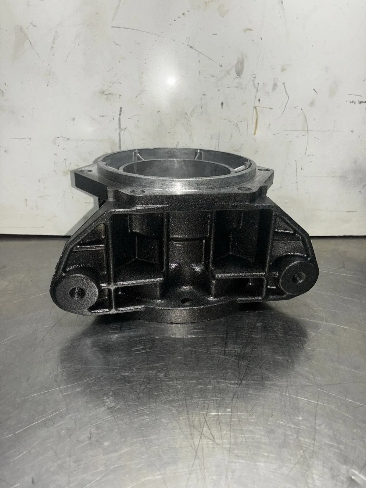1996-UP CHEVROLET GM 4L60e TRANSMISSION Case ADAPTER TAIL HOUSING 24235765 image 2