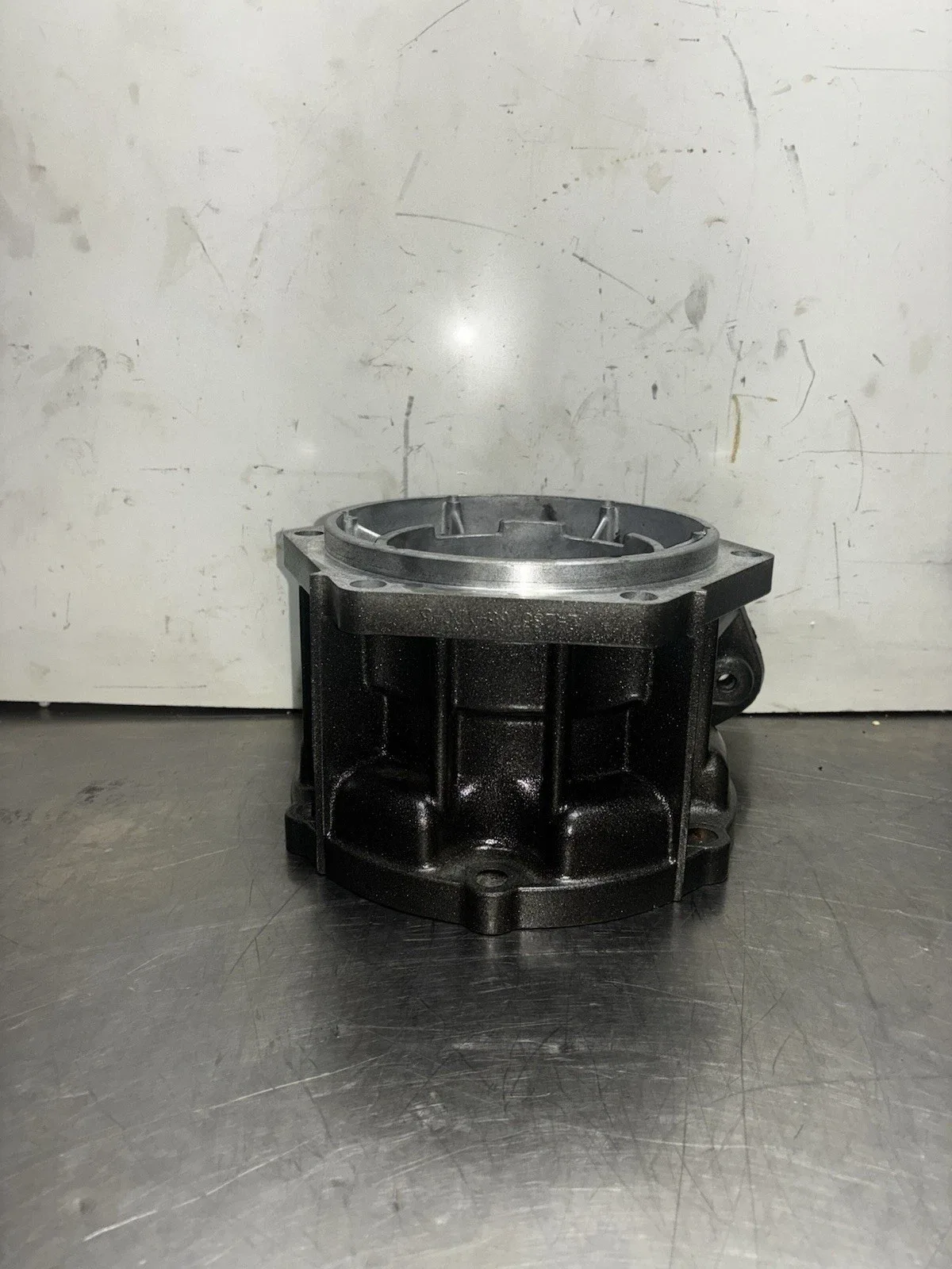 1996-UP CHEVROLET GM 4L60e TRANSMISSION Case ADAPTER TAIL HOUSING 24235765