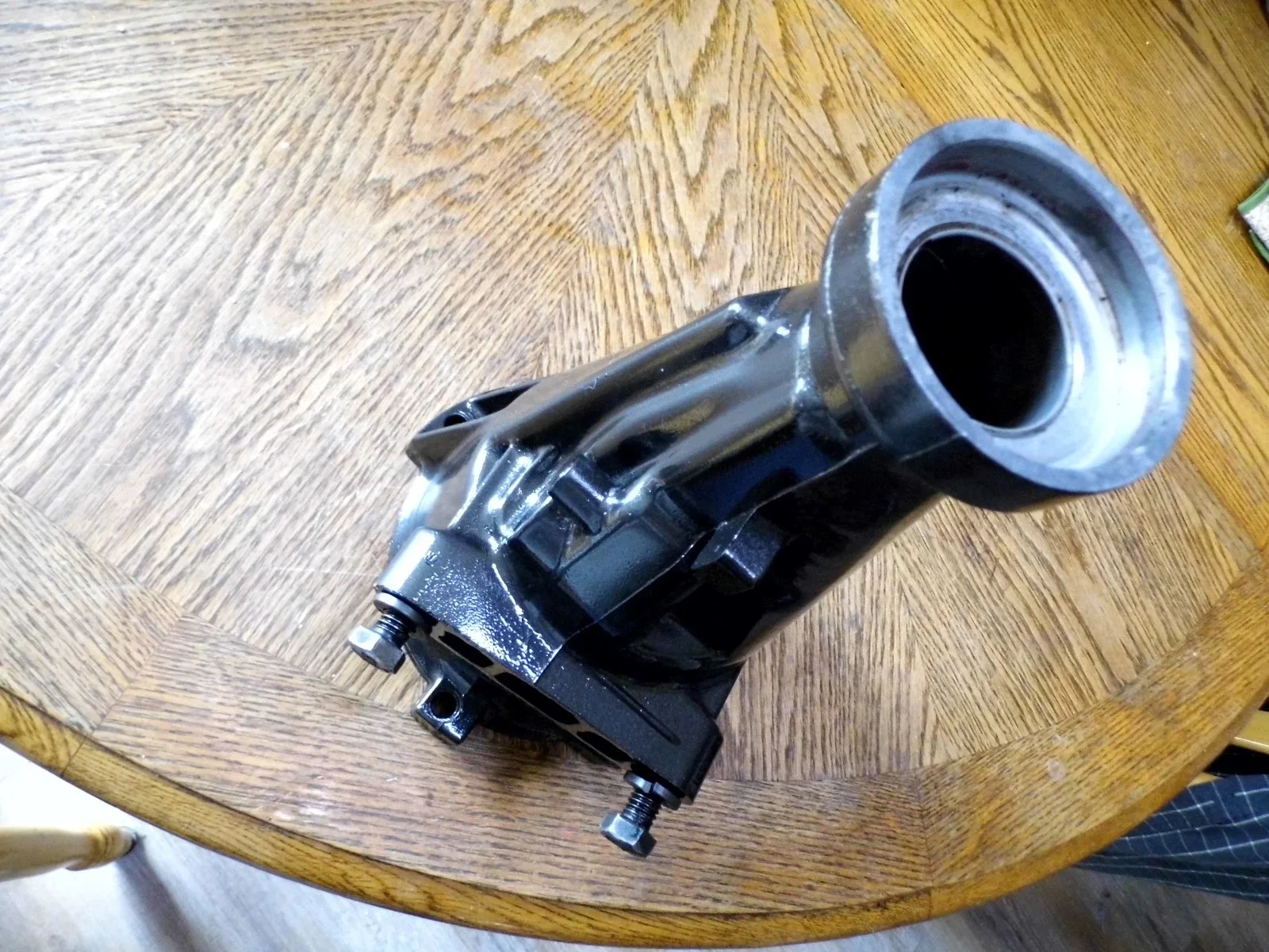 1965-1969 Chevrolet  Power-Glide Auto Transmission Tail Housing GM # 3863192 image 3