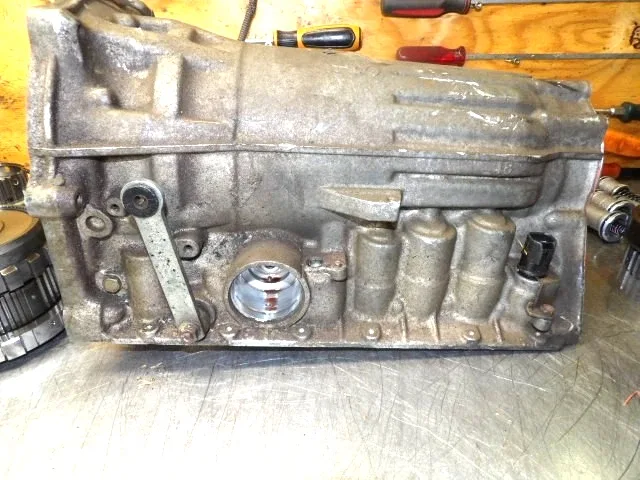 Toyota   30-40LE  Automatic Trans   97 - 4 Runner   "  Case  "  Very  Good   770