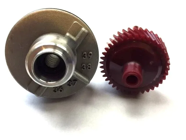 TH400 Transmission Speedometer Gear Housing & Red 37 Tooth Driven Gear image 4