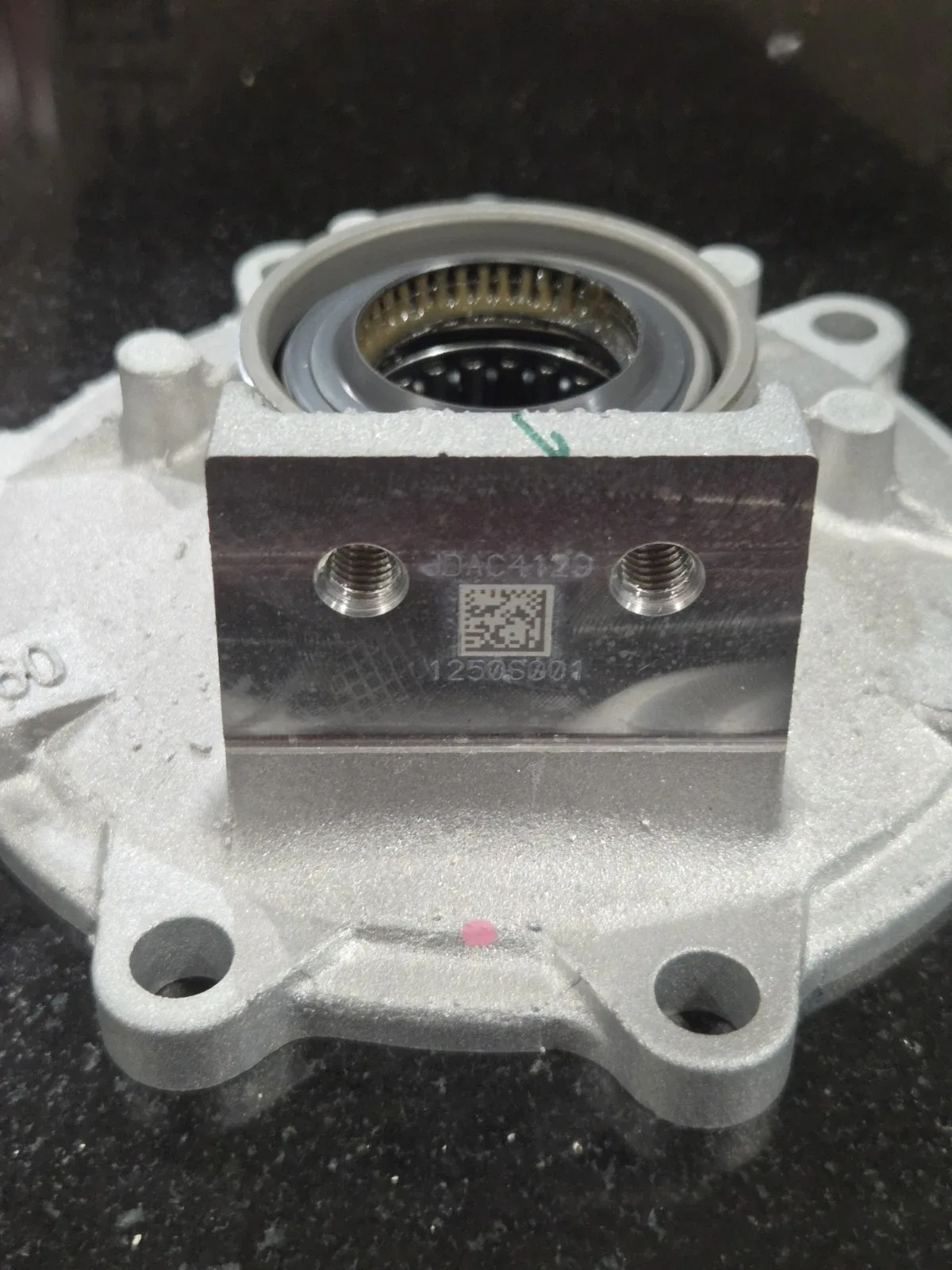 20-24 Cadillac CT4 CT5 2.0T 2.7T Transmission Extension Housing OEM 24271507 image 2