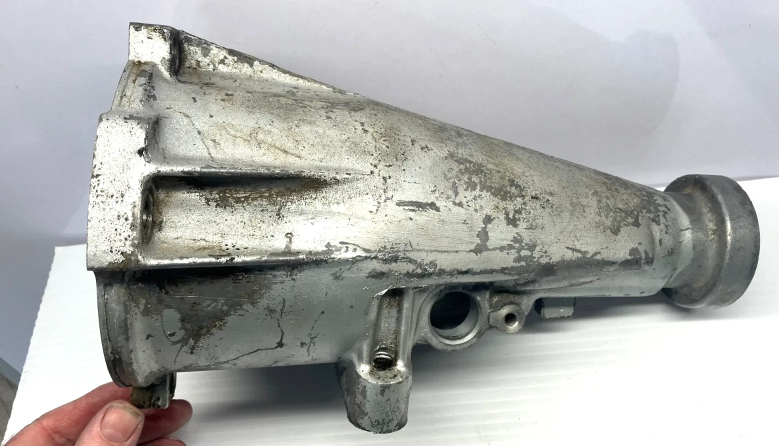 OEM GM 1962-74 Aluminum  Powerglide Transmission Long Extension 3863192 Chevy image 2