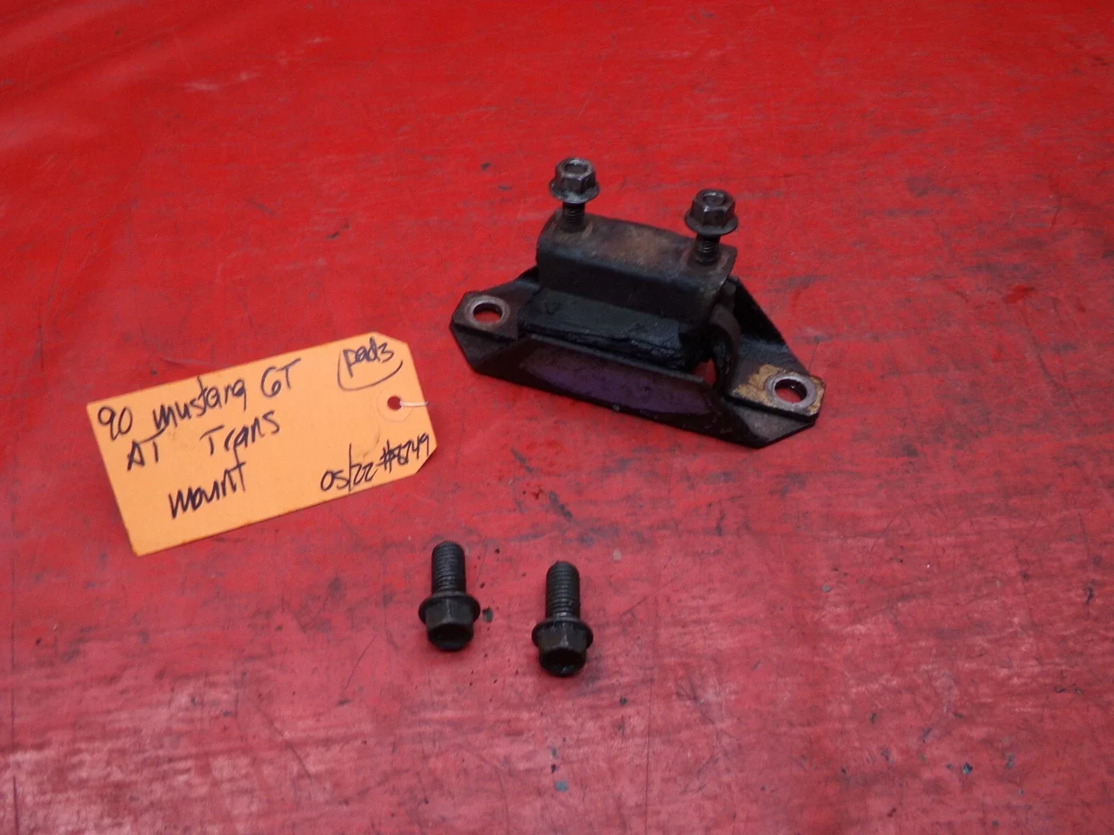 87-93 FORD MUSTANG LX GT 5.0 TRANSMISSION TAIL HOUSING REAR MOUNT BRACKET OEM