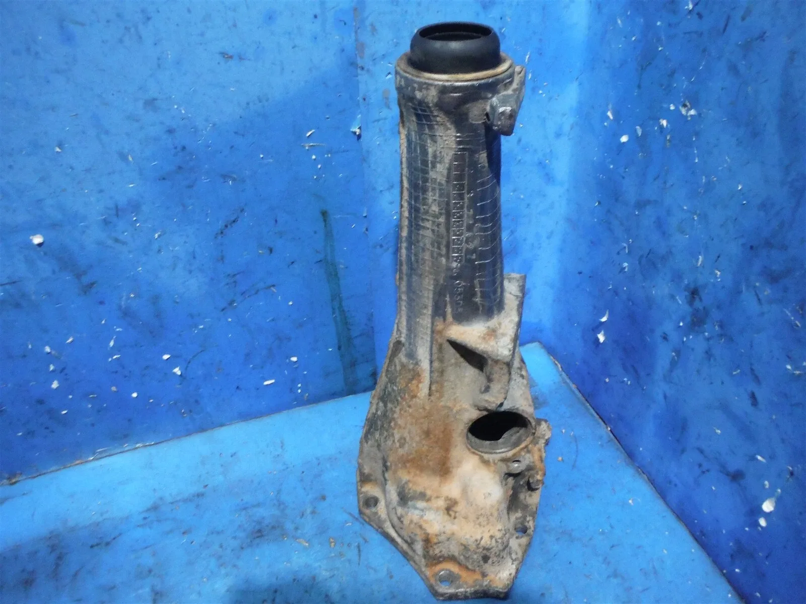A904 , TF-6 Chrysler transmission Tail housing 3878427 (032525-004) image 3