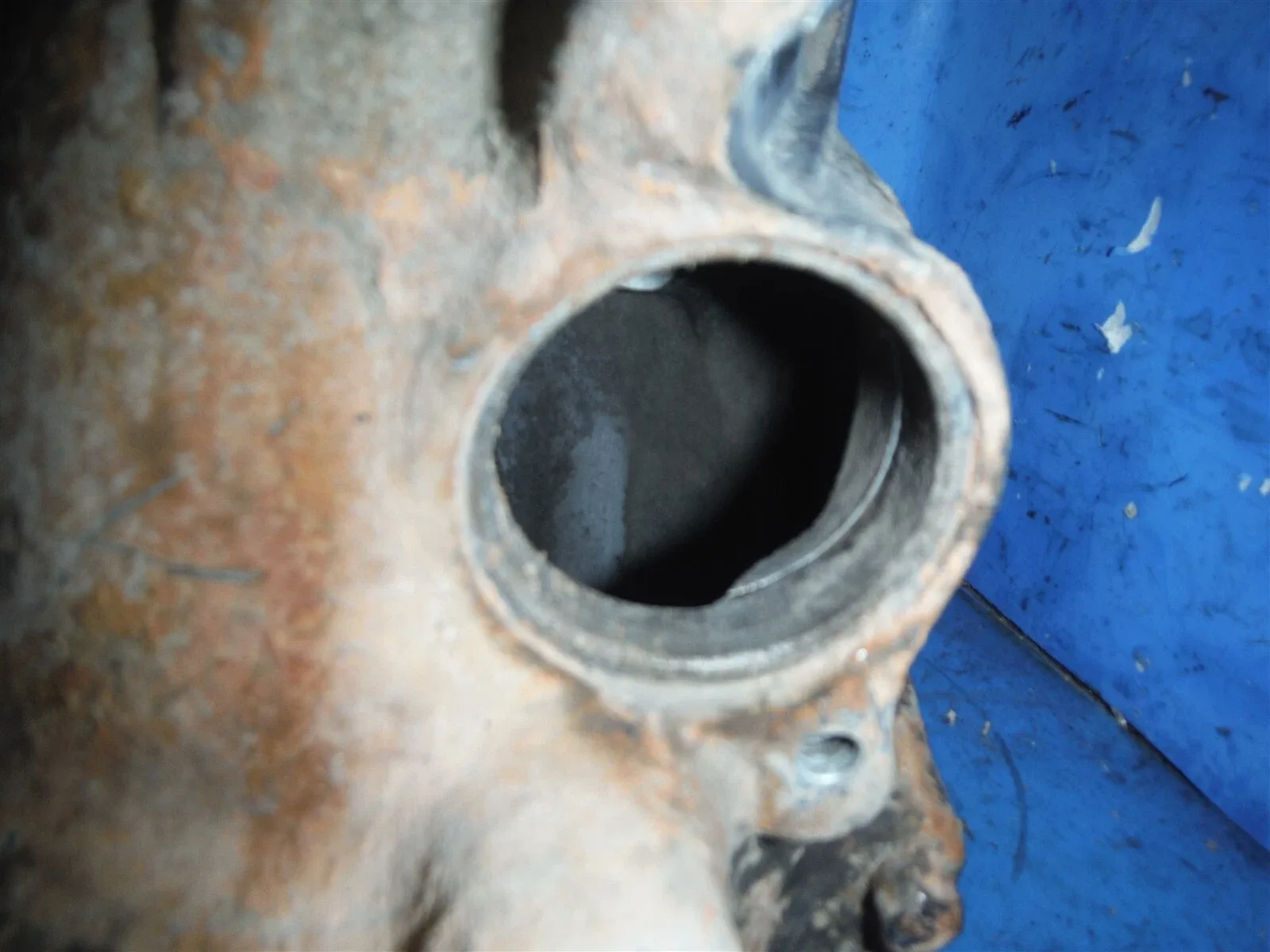 A904 , TF-6 Chrysler transmission Tail housing 3878427 (032525-004) image 4