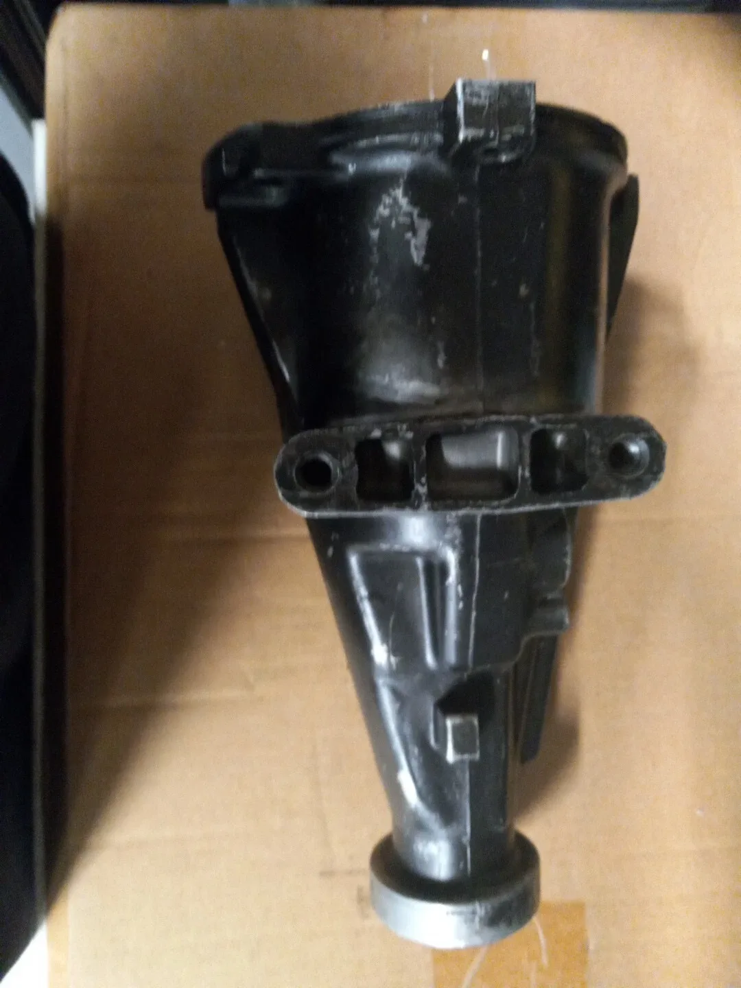 USED POWERGLIDE EXTENSION HOUSING image 3
