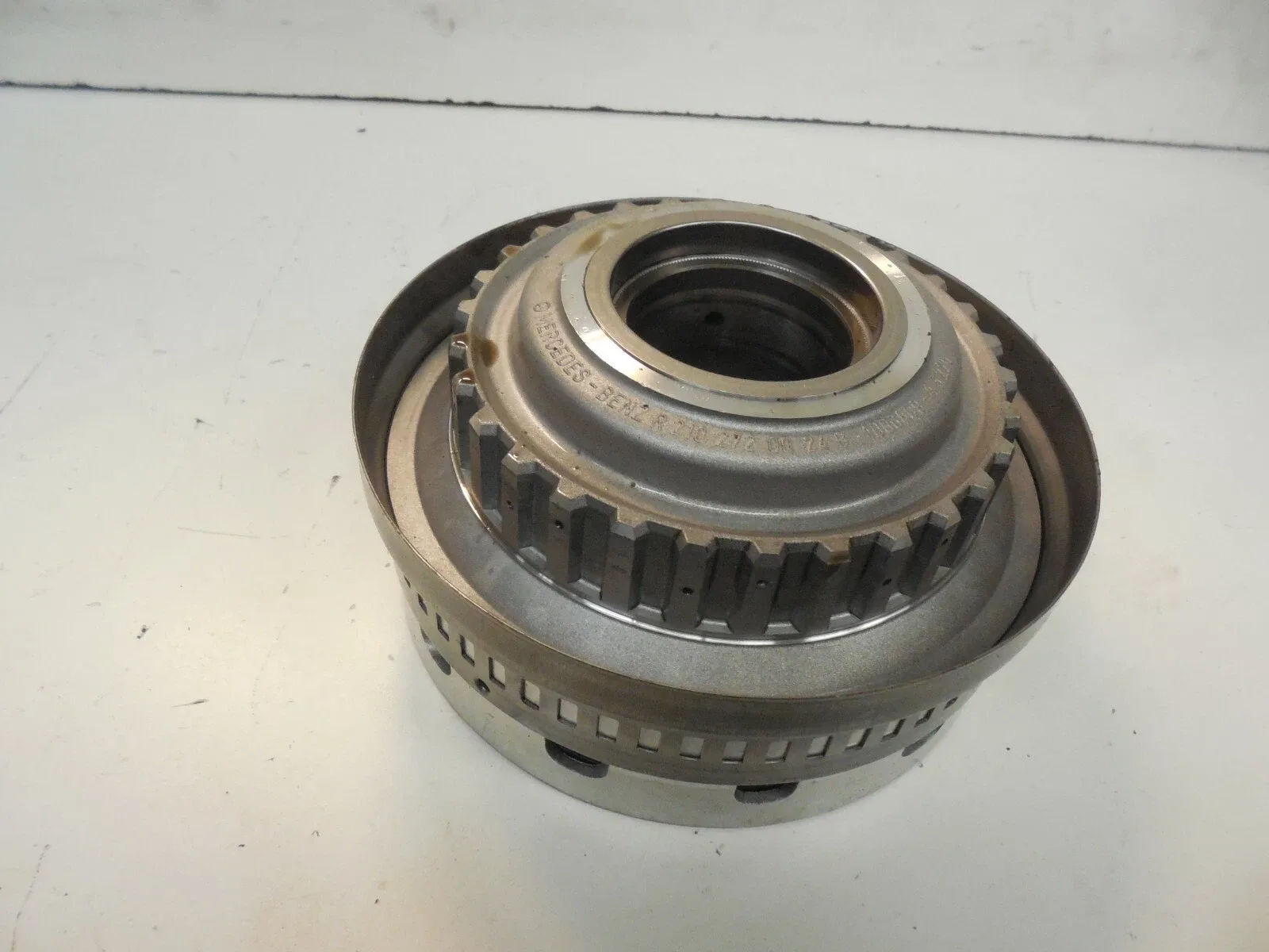 98-01 Mercedes CLK320 CLK430 E320 722.6 Transmission Clutch Housing 2102720024 image 3