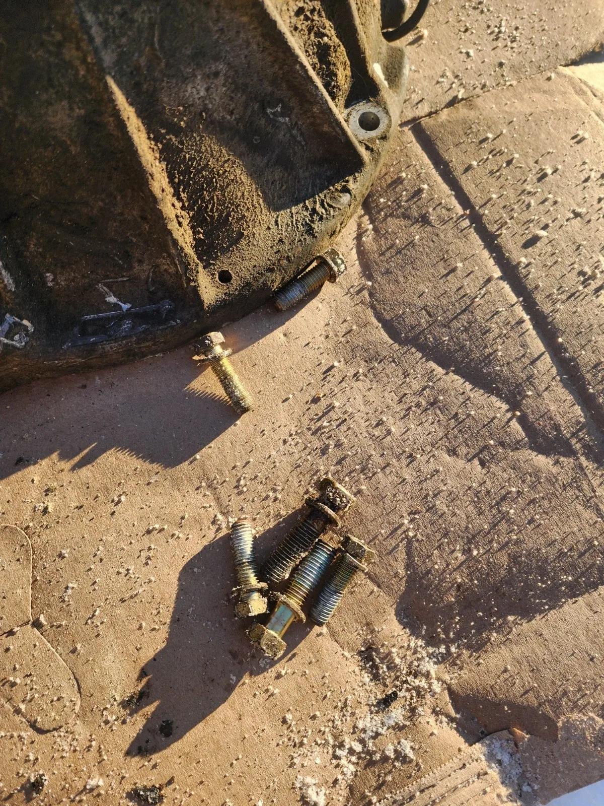 87-01 Jeep Cherokee XJ Comanche MJ AW4 Automatic Trans Bell Housing OEM D19 image 2