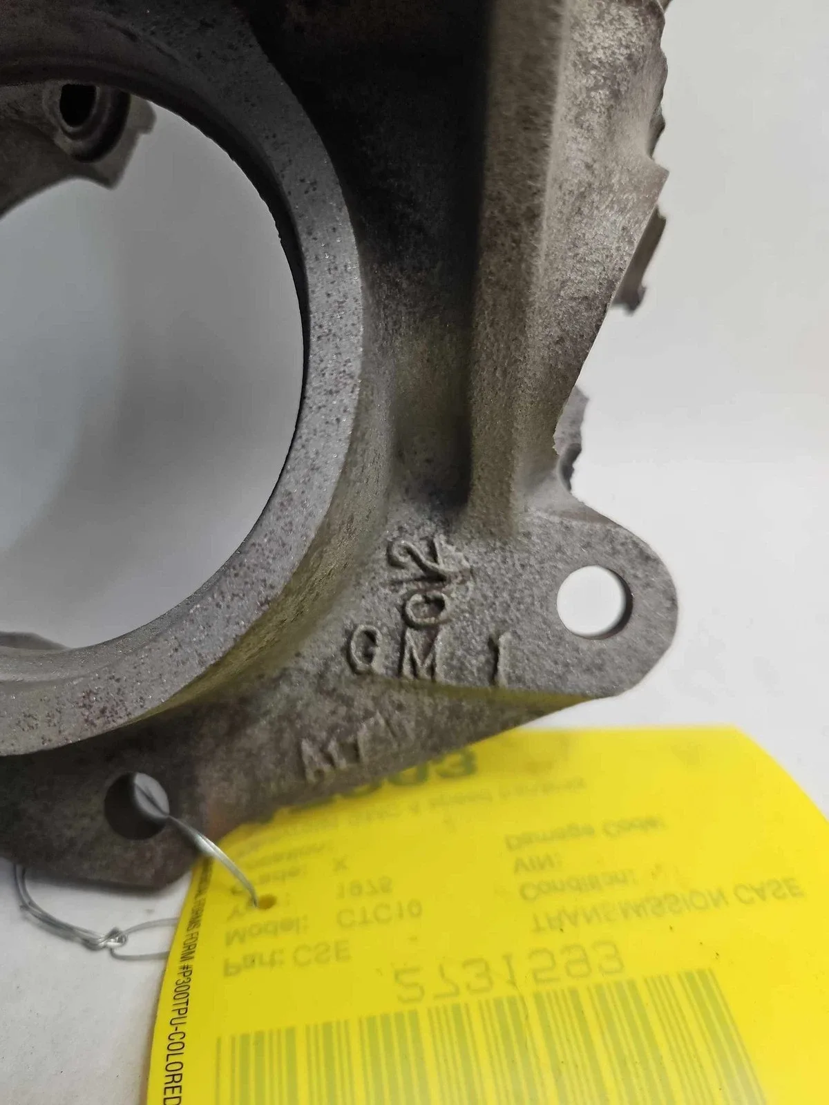 CHEVY PICKUP 10 Chevrolet Transmission Case Tail Housing Seal Plate mount 1975 image 3