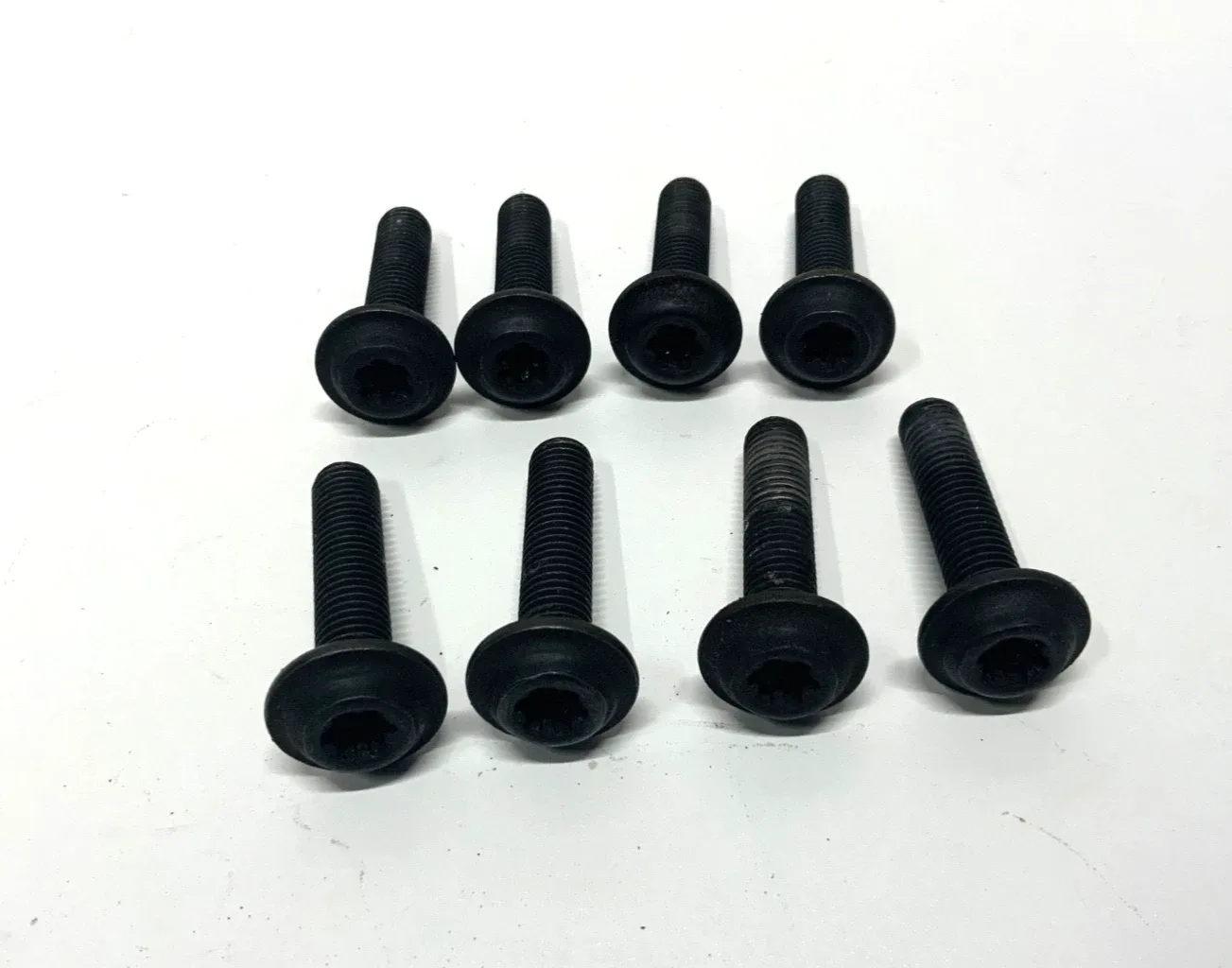 1996 AND UP 4L60E AUTO TRANSMISSION BELL HOUSING MOUNTING BOLTS SET OF 8