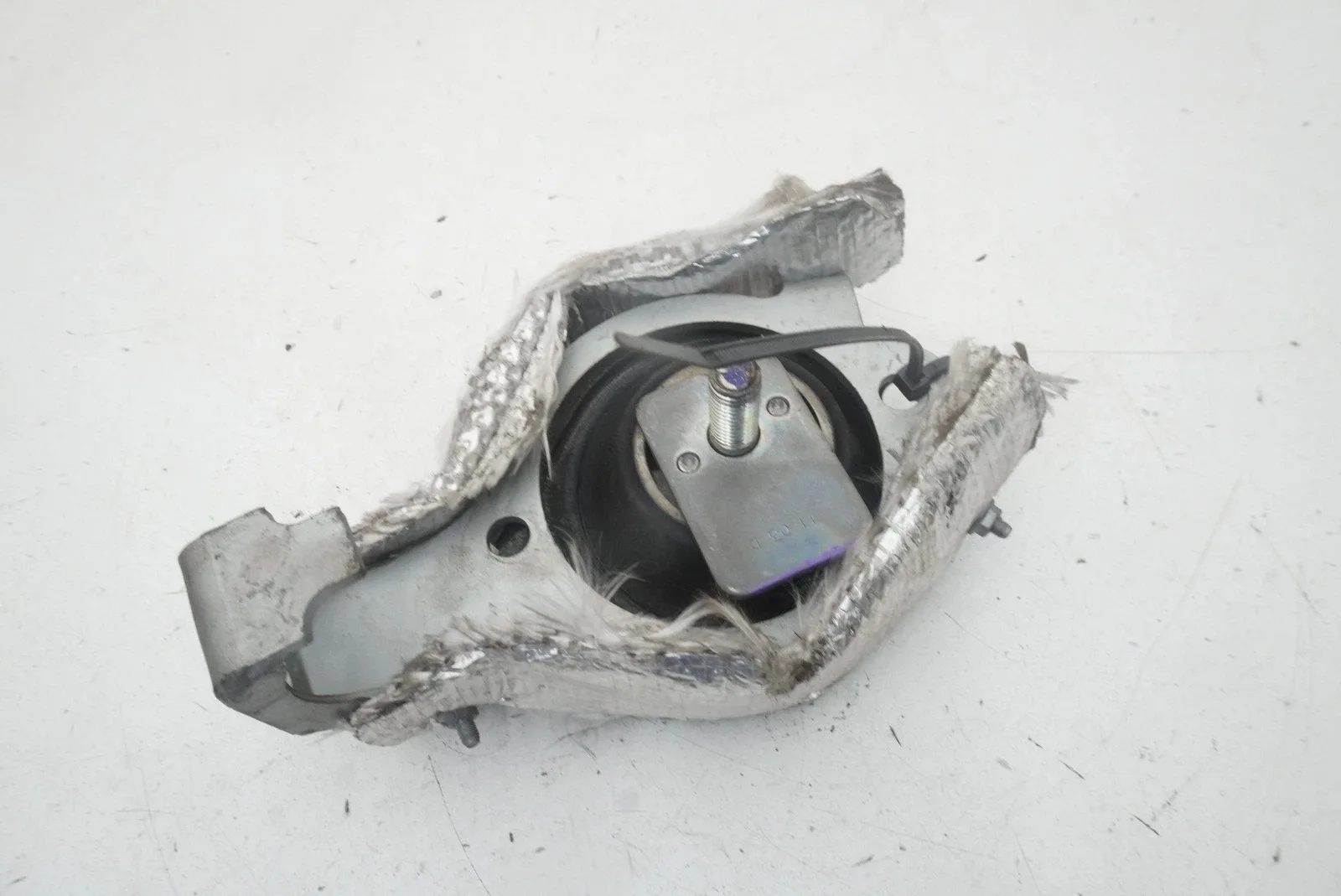 Transmission Bell Housing Mount Bracket Bushing 270812 Ferrari California T 2018 image 3
