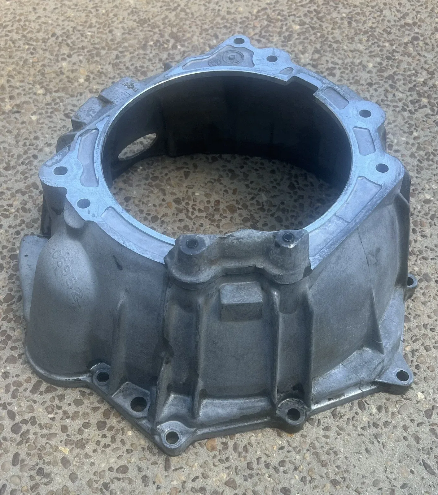 NICE 4L60E/4L65E Top Bolt Hole Bell Housing Cast # GM 24206952 4.8L 5.3L 6.0L