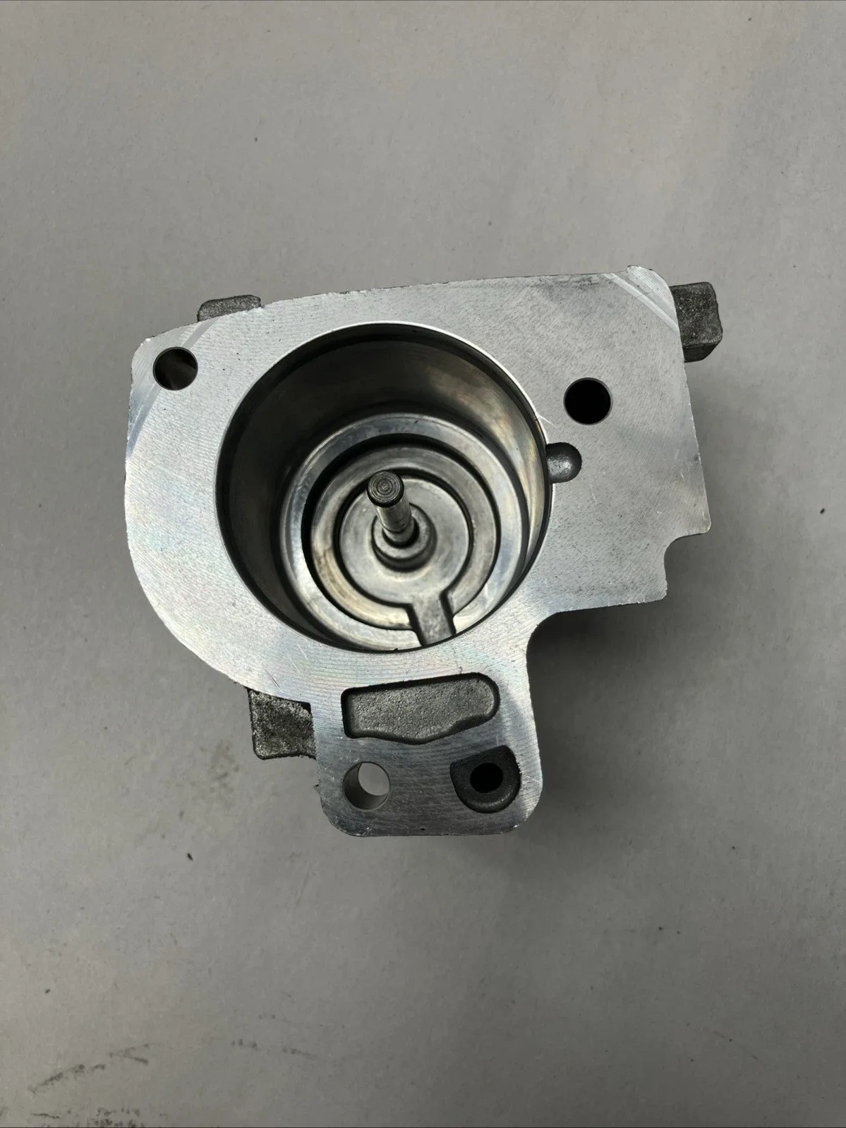 4L60E 1-2 Accumulator Piston Accumulator Housing Assembly 4L65E 4L70E 1993-UP image 2