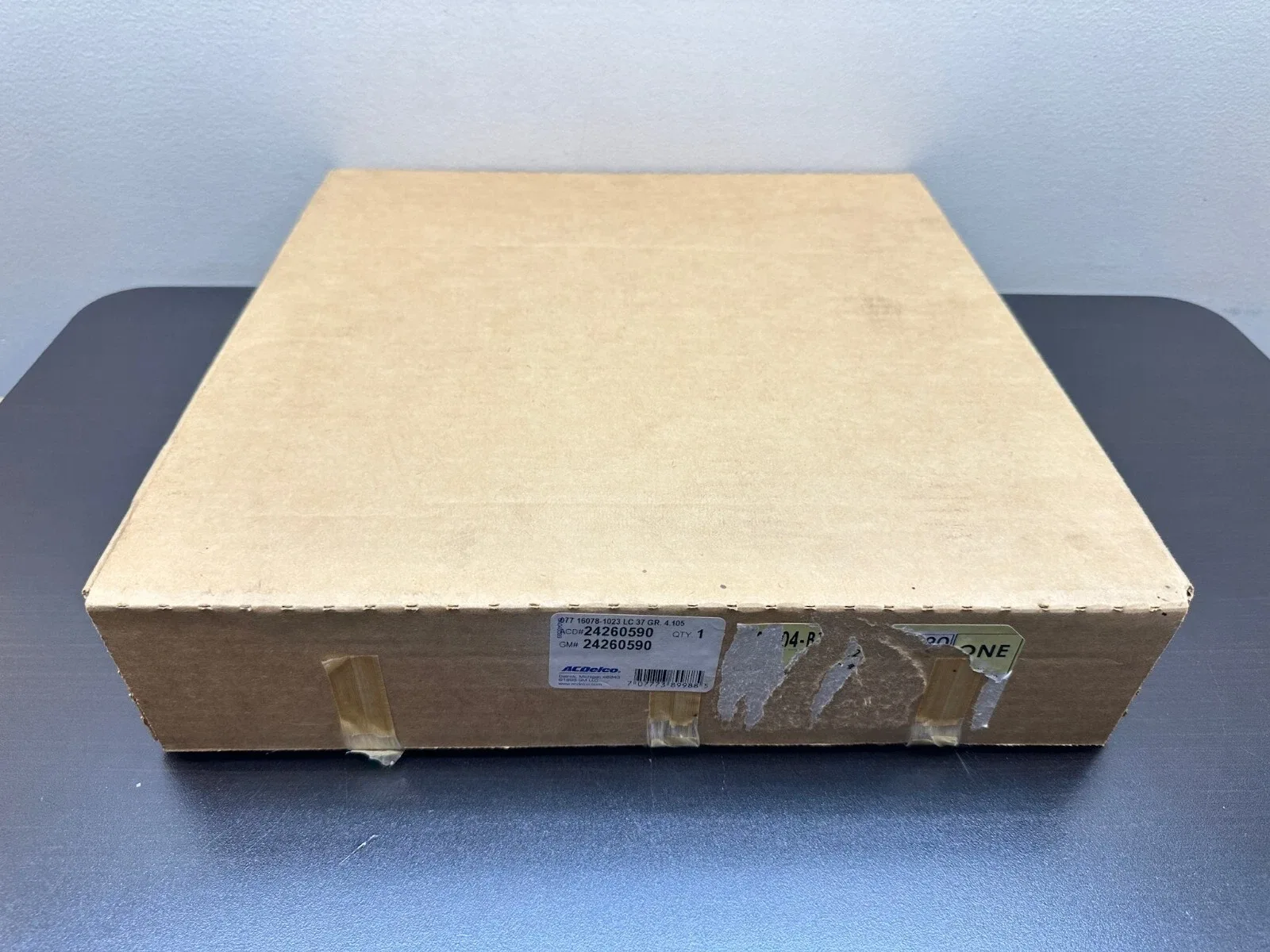 New Genuine OEM GM Automatic Transmission Case Cover - GM 24260590