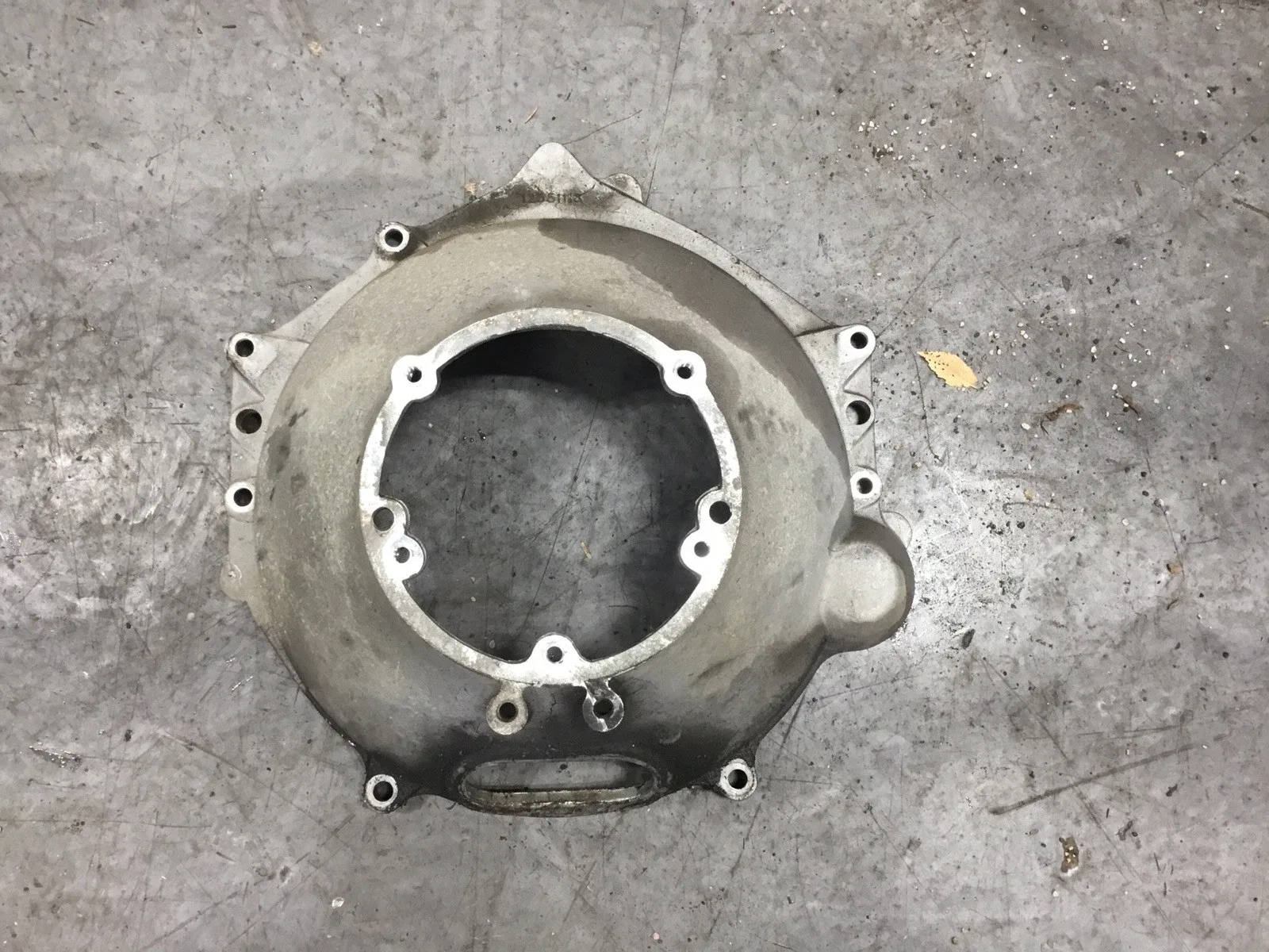 97-13 CHEVY CORVETTE C6 AUTOMATIC AUTO BELLHOUSING BELL HOUSING 12551118