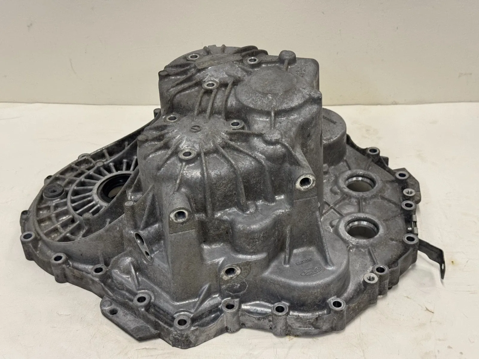 Ford Focus 2012-2014 Transmission Case Rear Half DPS6 OEM image 2