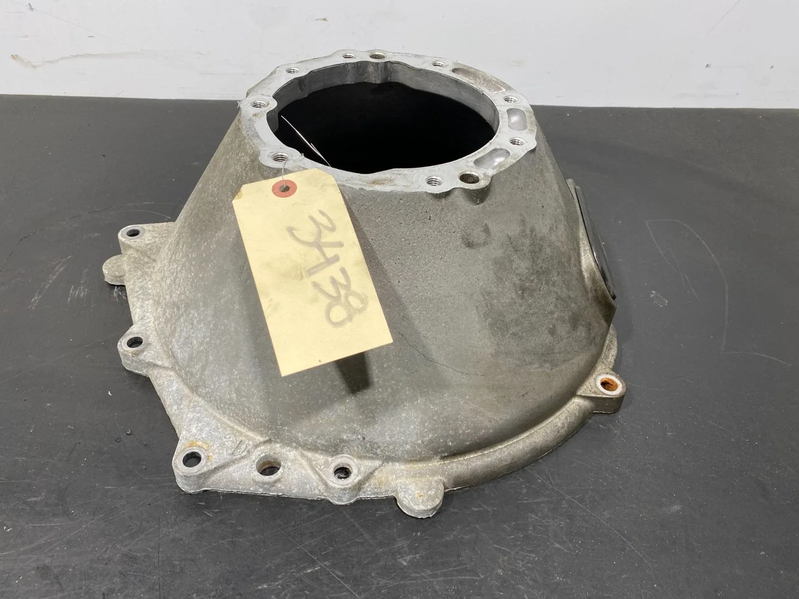 2019 CORVETTE C7 OEM A/T BELL HOUSING AUTOMATIC USED image 3