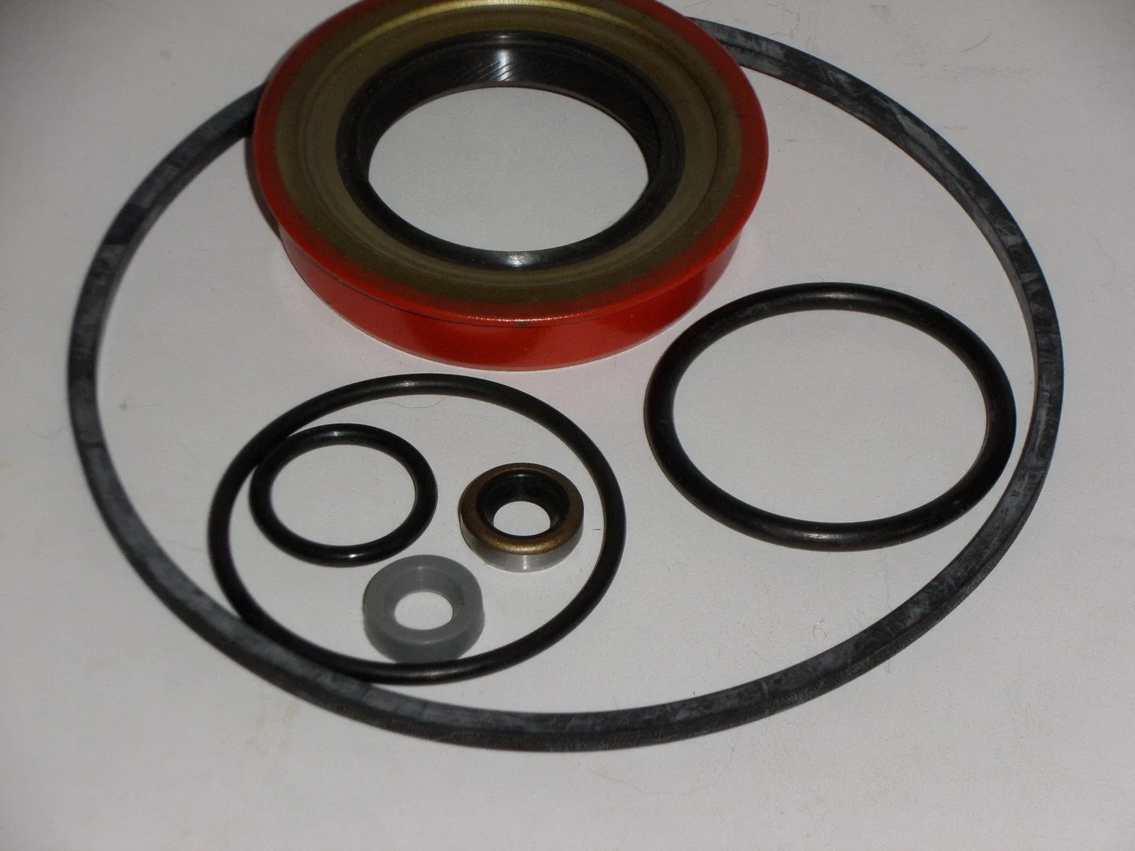 GM Turbo TH 350 TH350 TH350C Transmission Tail Rear Extension Housing Reseal Kit image 2