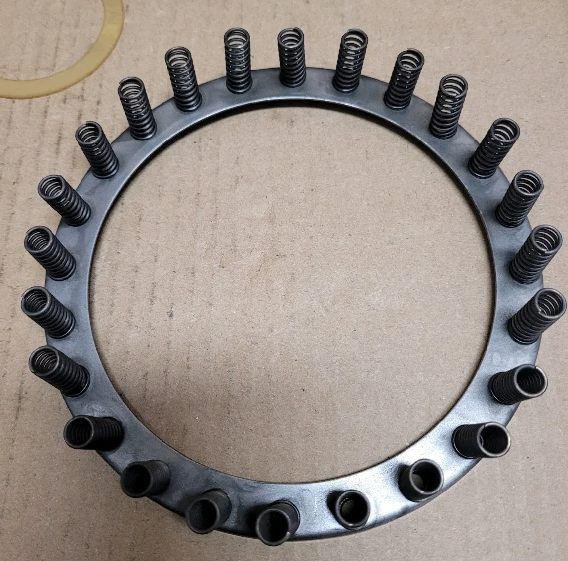 200-4R 200R4 GM  BOP CENTER SUPPORT ASSEMBLY & SNAP RING image 3