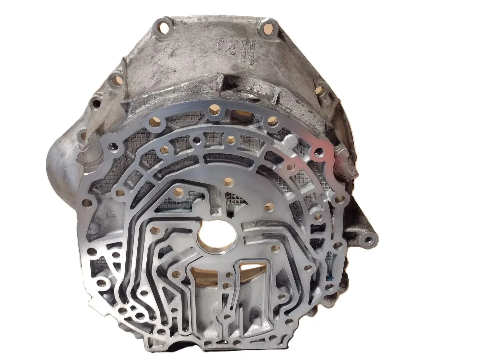 Mercedes 722.9 7G-Tronic 1.8L Bell Housing Pump Cover Cast 2042710801 image 2