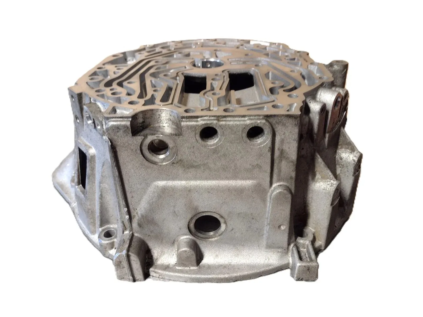 Mercedes 722.9 7G-Tronic 1.8L Bell Housing Pump Cover Cast 2042710801 image 4