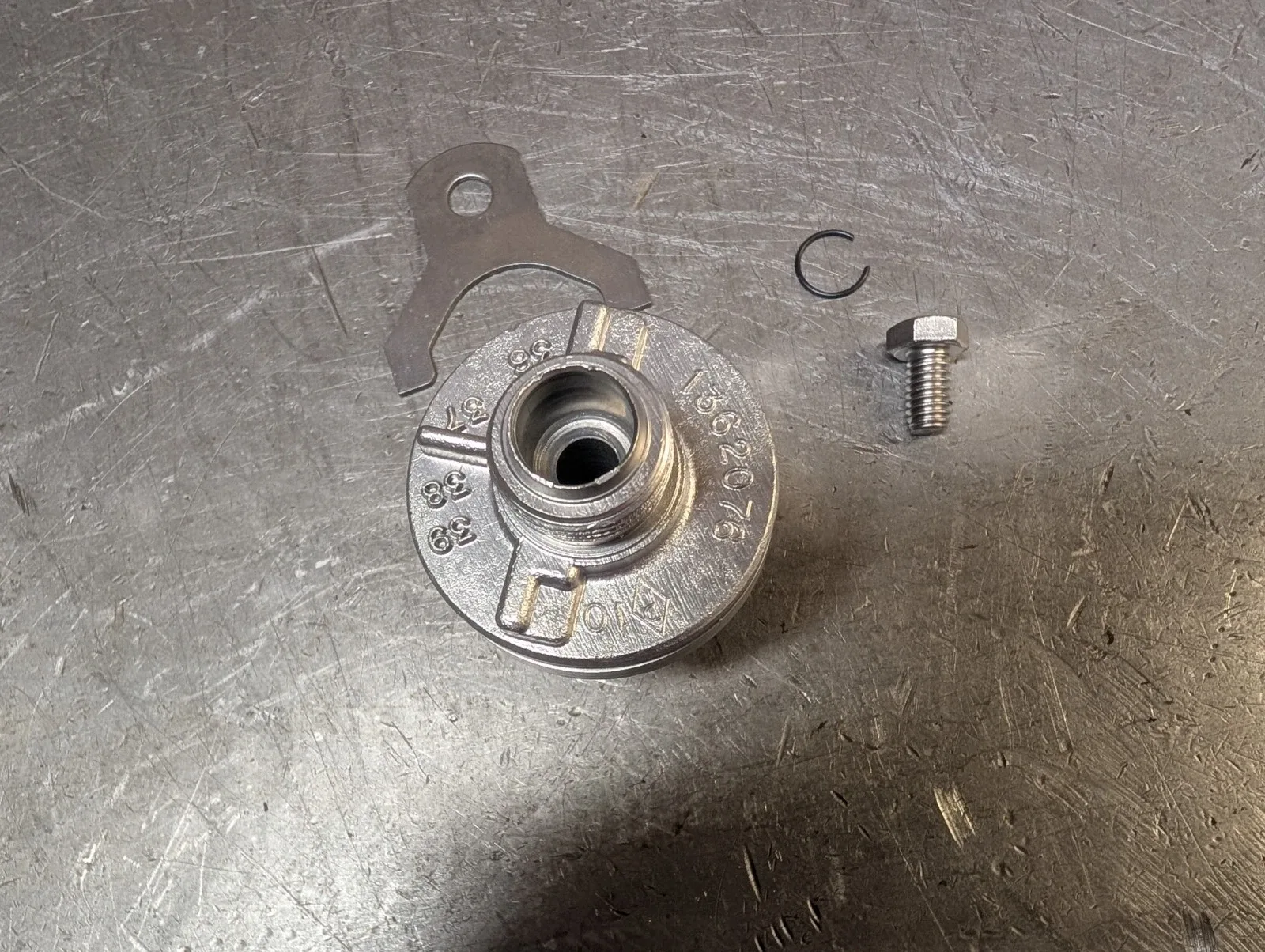 th400 speedometer housing 36-39 tooth OEM original
