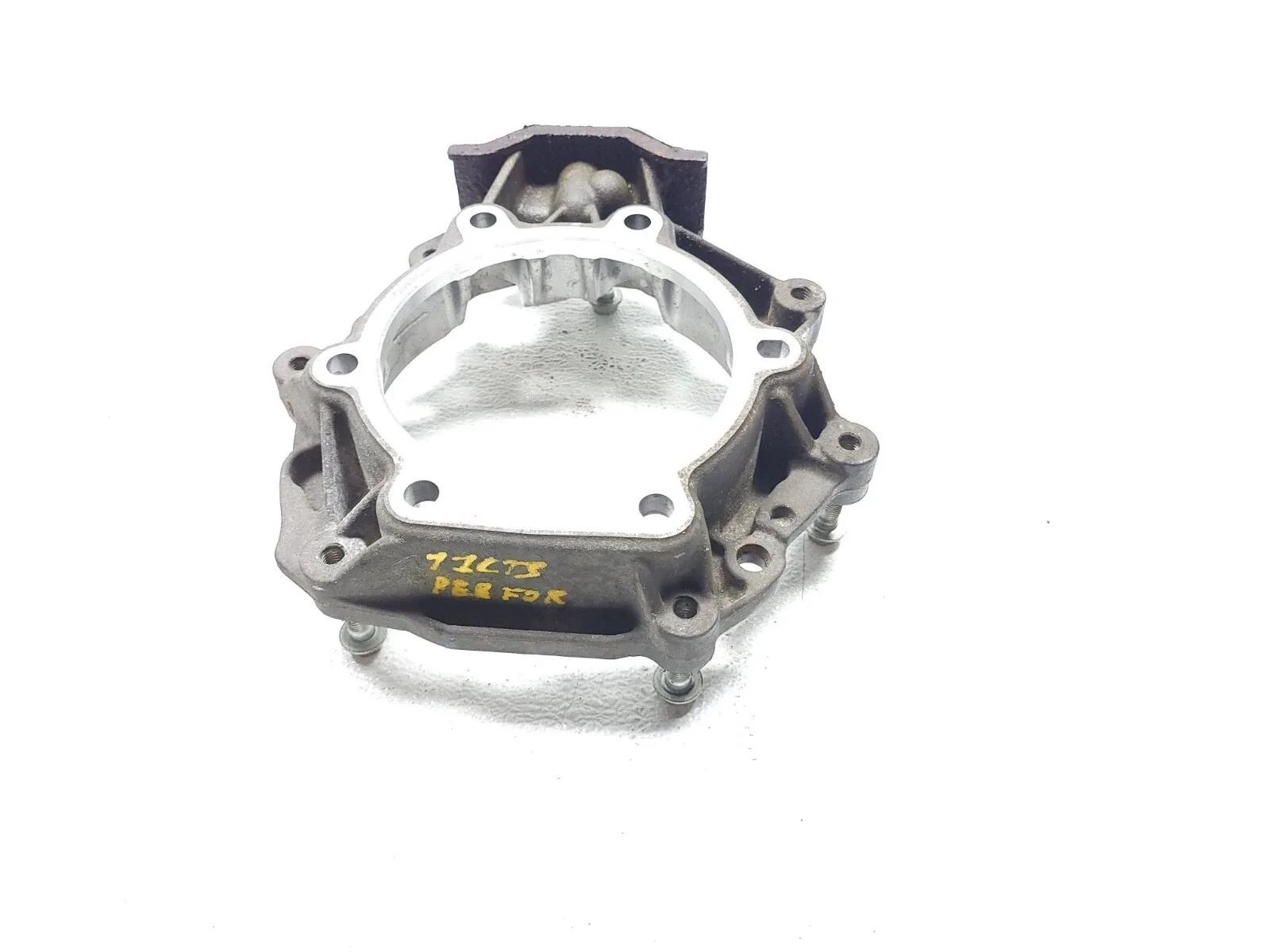 2011 CADILLAC CTS 3.6L AWD TRANSMISSION REAR HOUSING CASE ADAPTER OEM image 4