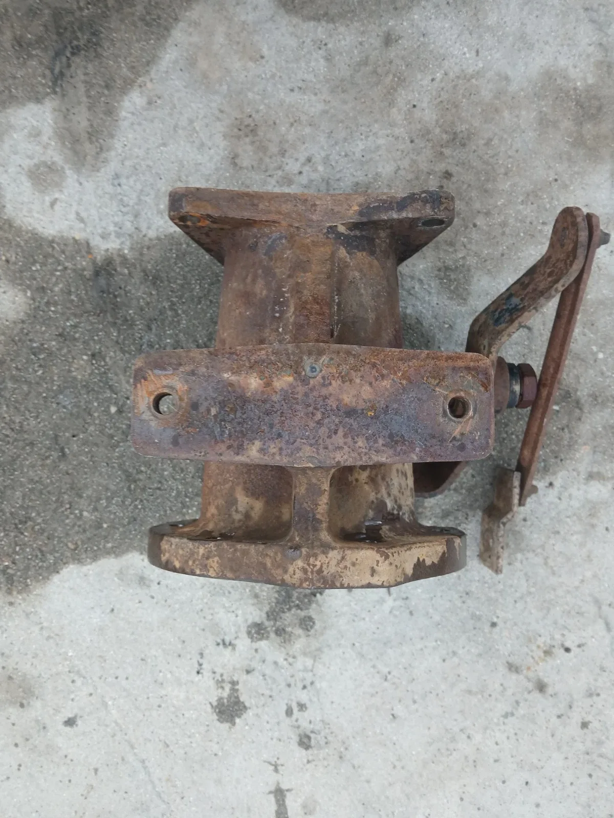 1984-1994 Ford F250 Transfer Case Mount Adapter Housing Manual Transmission OEM image 2