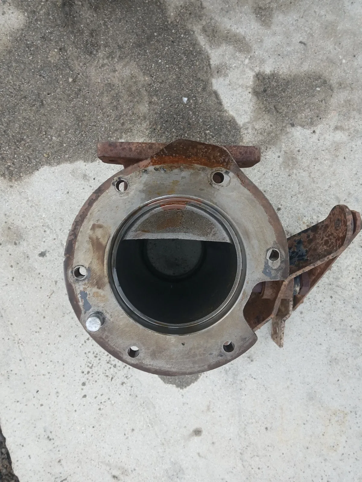 1984-1994 Ford F250 Transfer Case Mount Adapter Housing Manual Transmission OEM