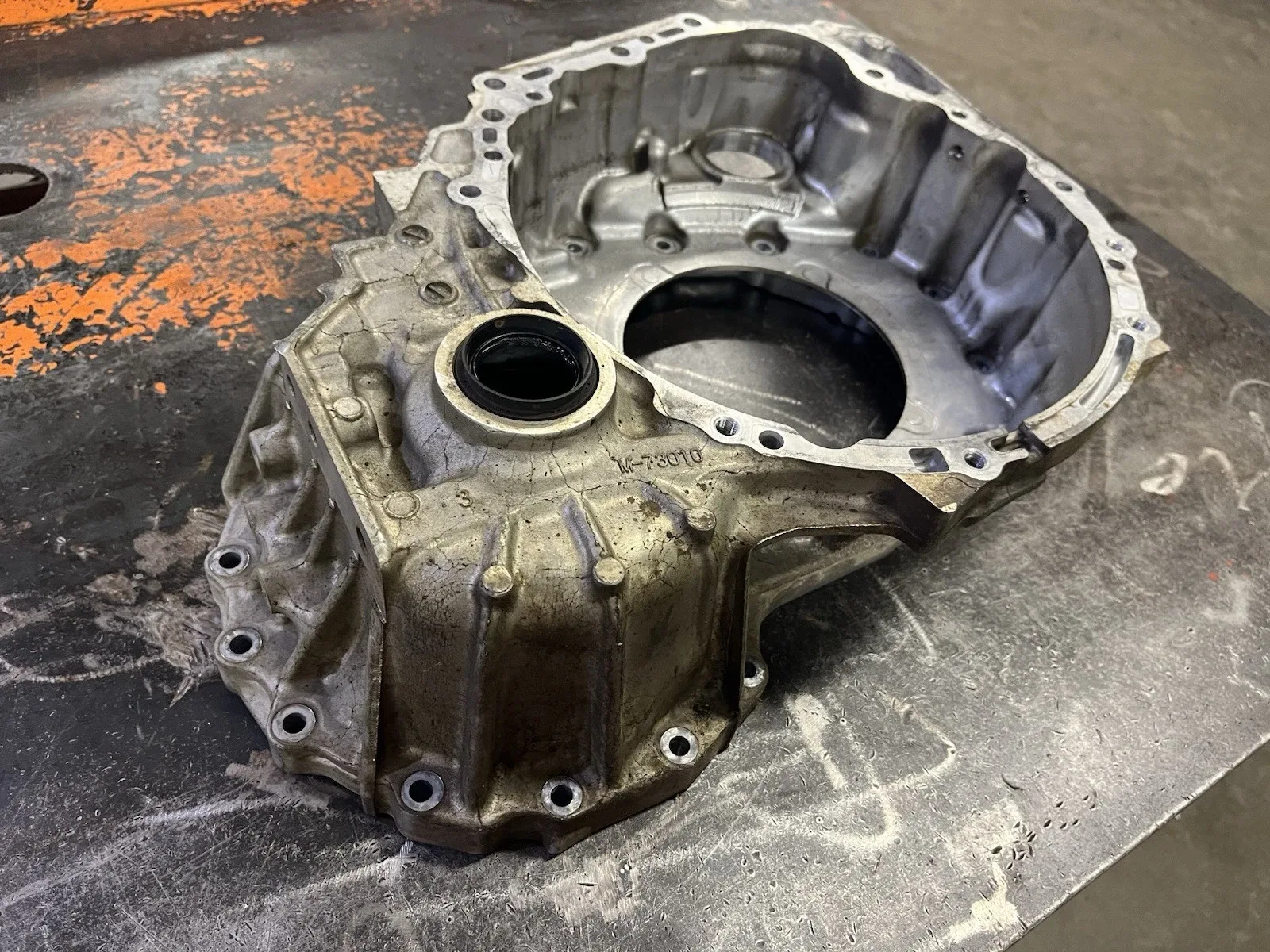 Toyota 2012 Camry U760E 2.5 Auto Transmission Case Bell Housing Automatic image 2
