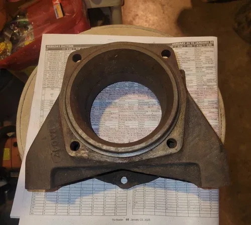 Transfer Case Adapter GM 15597796 15629188 TH350 700R4 To NP208/241 Nice Cond